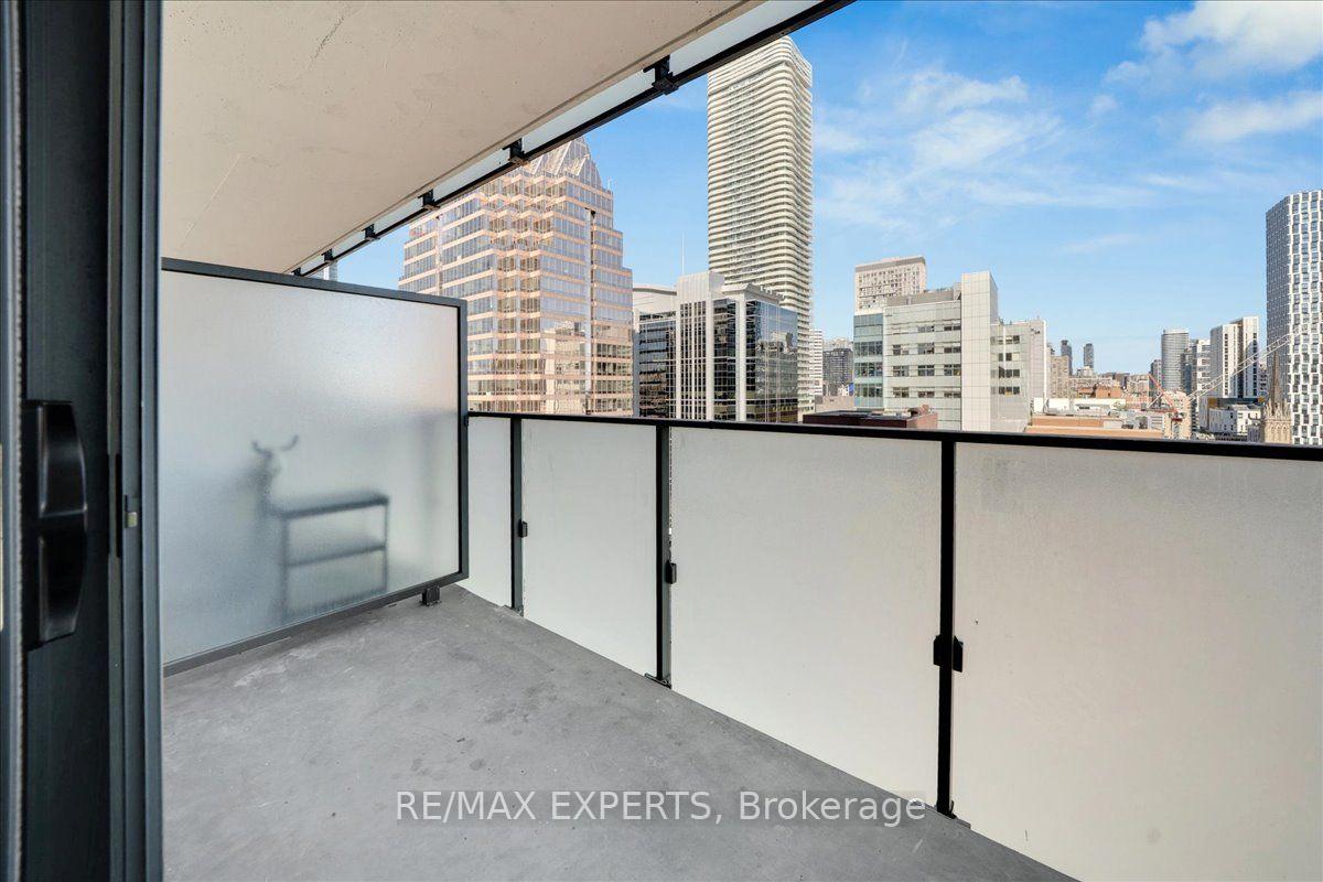 Photo 19 of Unit 1815, 25 Richmond Street E, Toronto, Church-Yonge Corridor — HOMEH