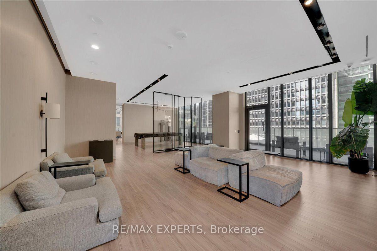 Photo 26 of Unit 1815, 25 Richmond Street E, Toronto, Church-Yonge Corridor — HOMEH