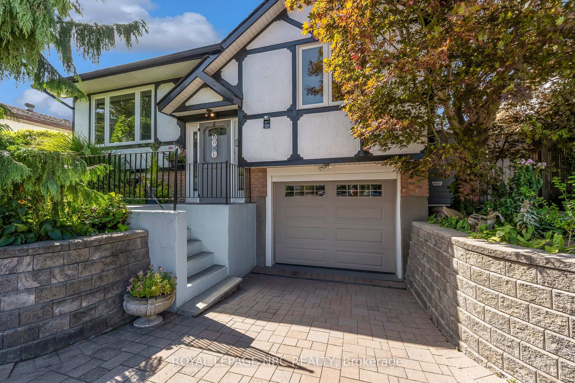 Photo 3 of 481 Bunting Road, St. Catharines, Bunting/Linwell — HOMEH