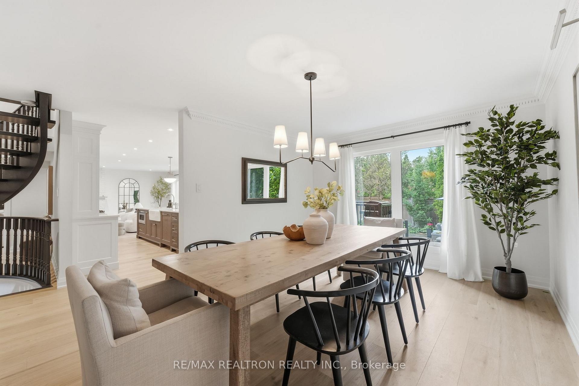 Photo 9 of 653 Exceller Circle, Newmarket, Stonehaven-Wyndham — HOMEH