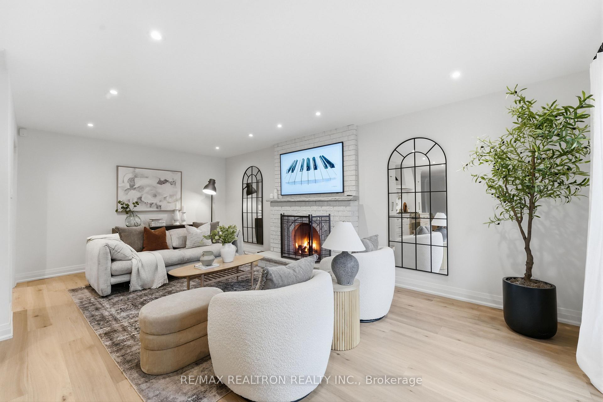 Photo 17 of 653 Exceller Circle, Newmarket, Stonehaven-Wyndham — HOMEH