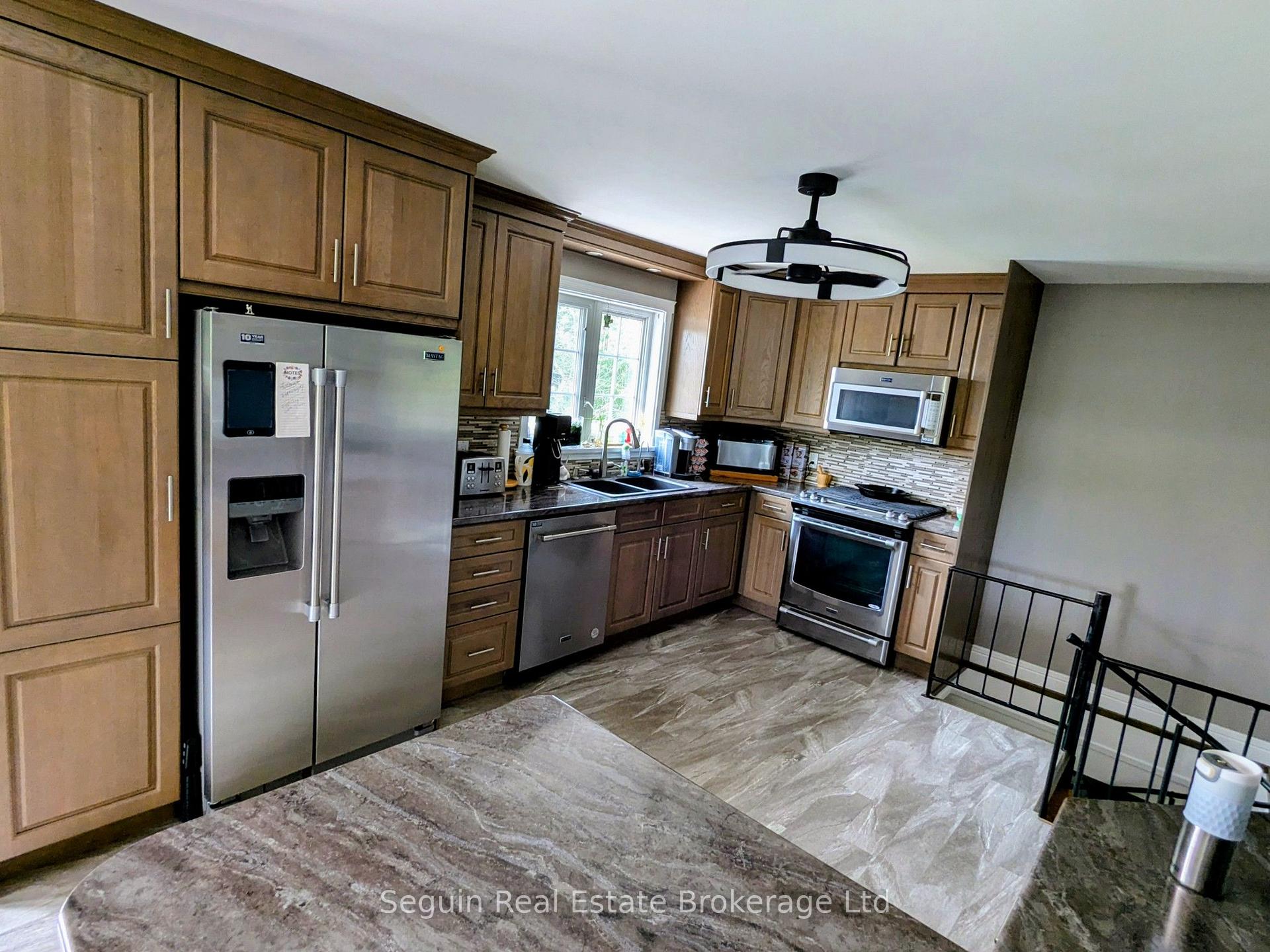 Photo 28 of 1091 Highway 518, Seguin — HOMEH