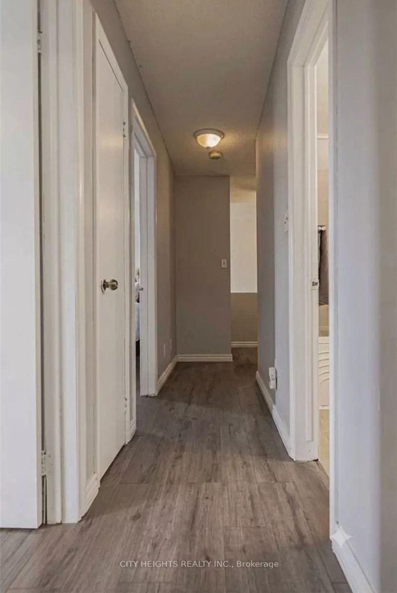 Photo 5 of Unit 44, 510 Essa Road, Barrie, Holly — HOMEH