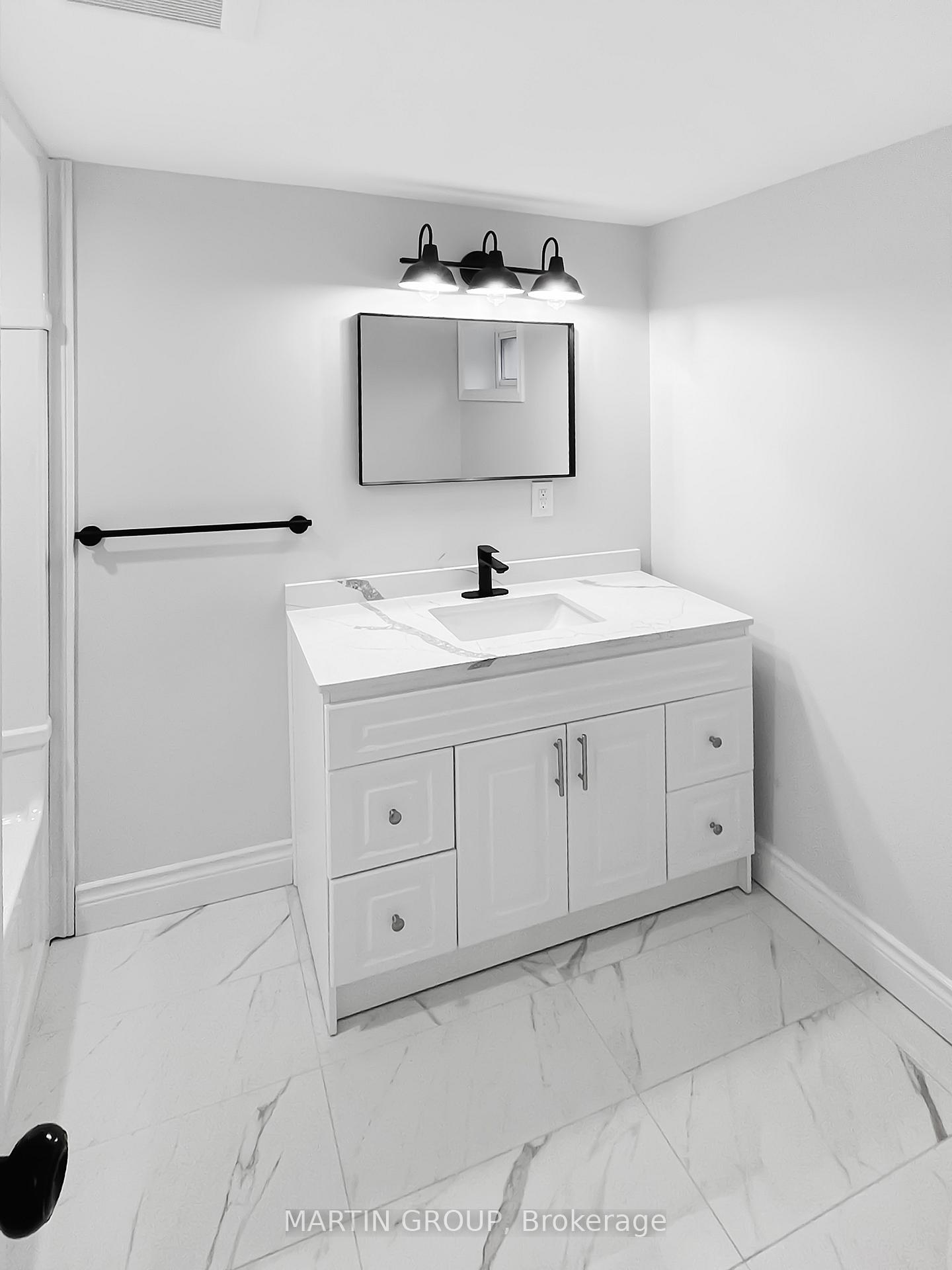 Photo 10 of Unit Basement, 172 Fernwood Crescent, Hamilton, Hampton Heights — HOMEH