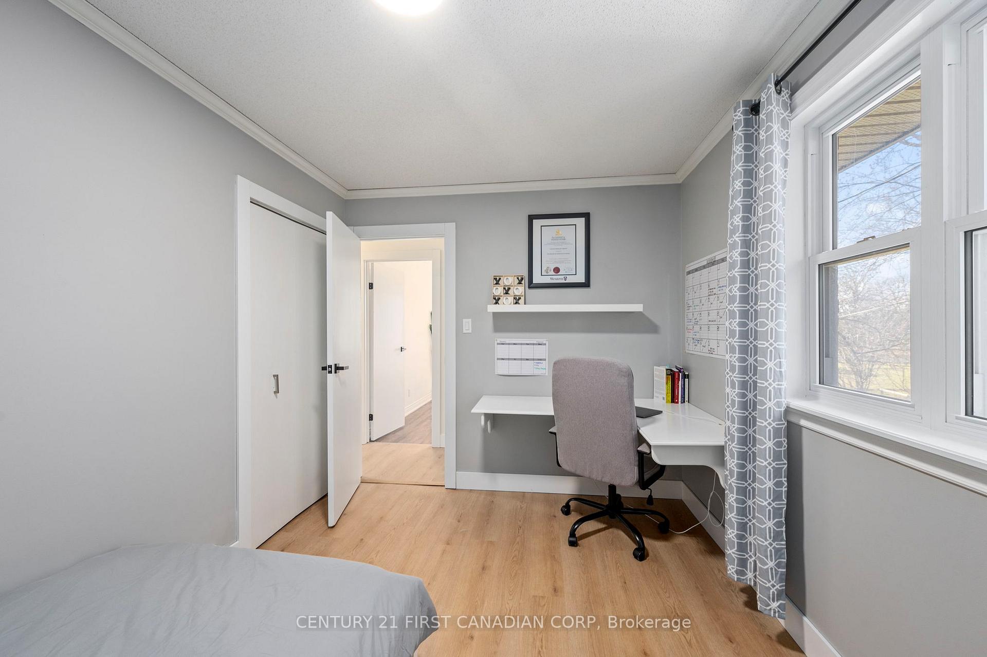 Photo 25 of 905 Wellingsboro Road, London, South Y — HOMEH