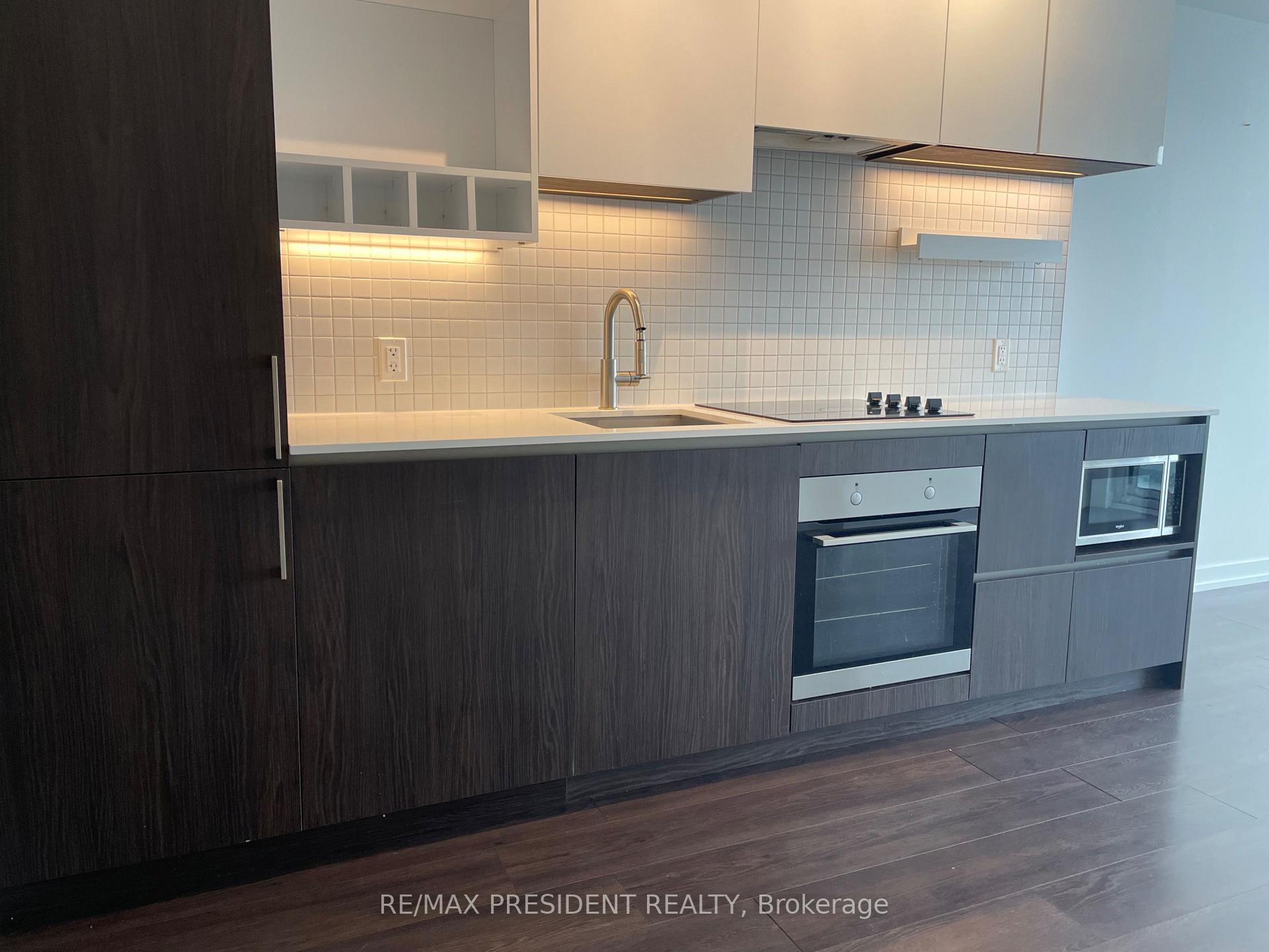 Photo 11 of Unit 4707, 5 Buttermill Avenue, Vaughan, Vaughan Corporate Centre — HOMEH