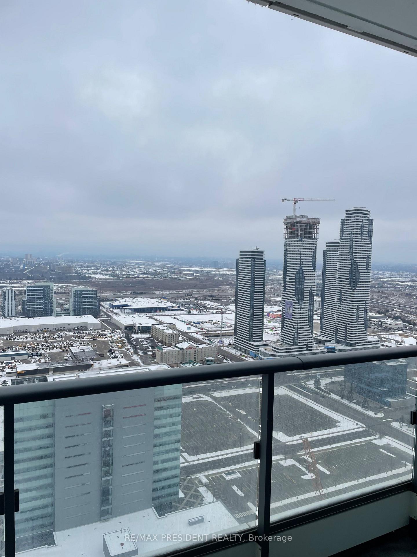 Photo 13 of Unit 4707, 5 Buttermill Avenue, Vaughan, Vaughan Corporate Centre — HOMEH