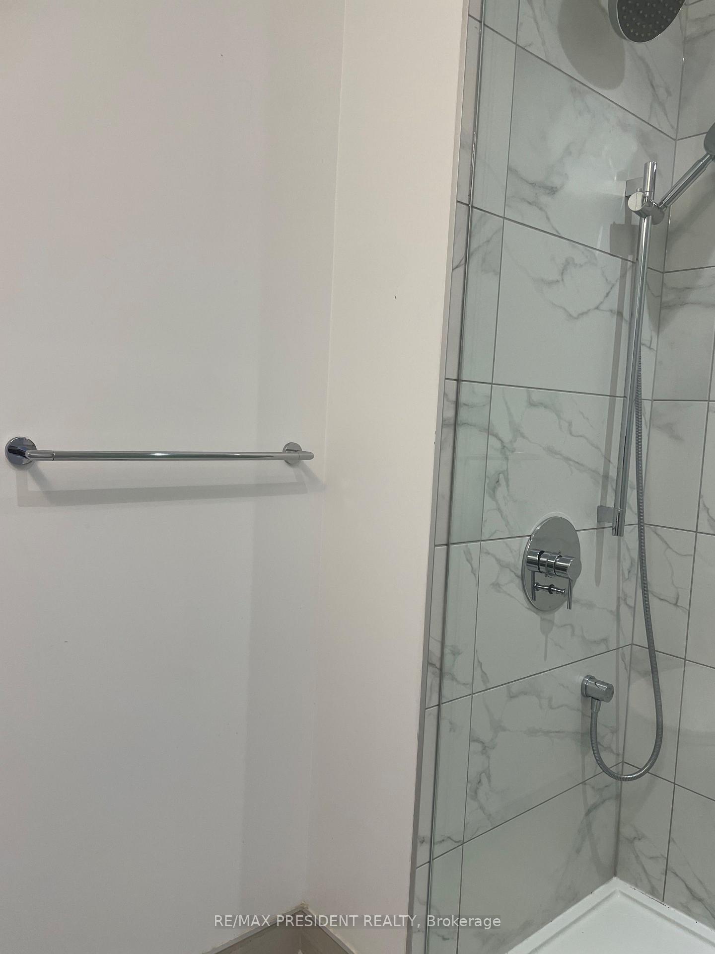 Photo 16 of Unit 4707, 5 Buttermill Avenue, Vaughan, Vaughan Corporate Centre — HOMEH