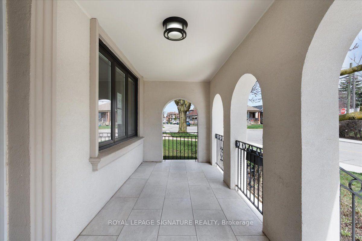 Photo 2 of 90A Bicknell Avenue, Toronto, Keelesdale-Eglinton West — HOMEH