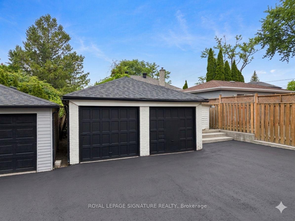 Photo 28 of 90A Bicknell Avenue, Toronto, Keelesdale-Eglinton West — HOMEH