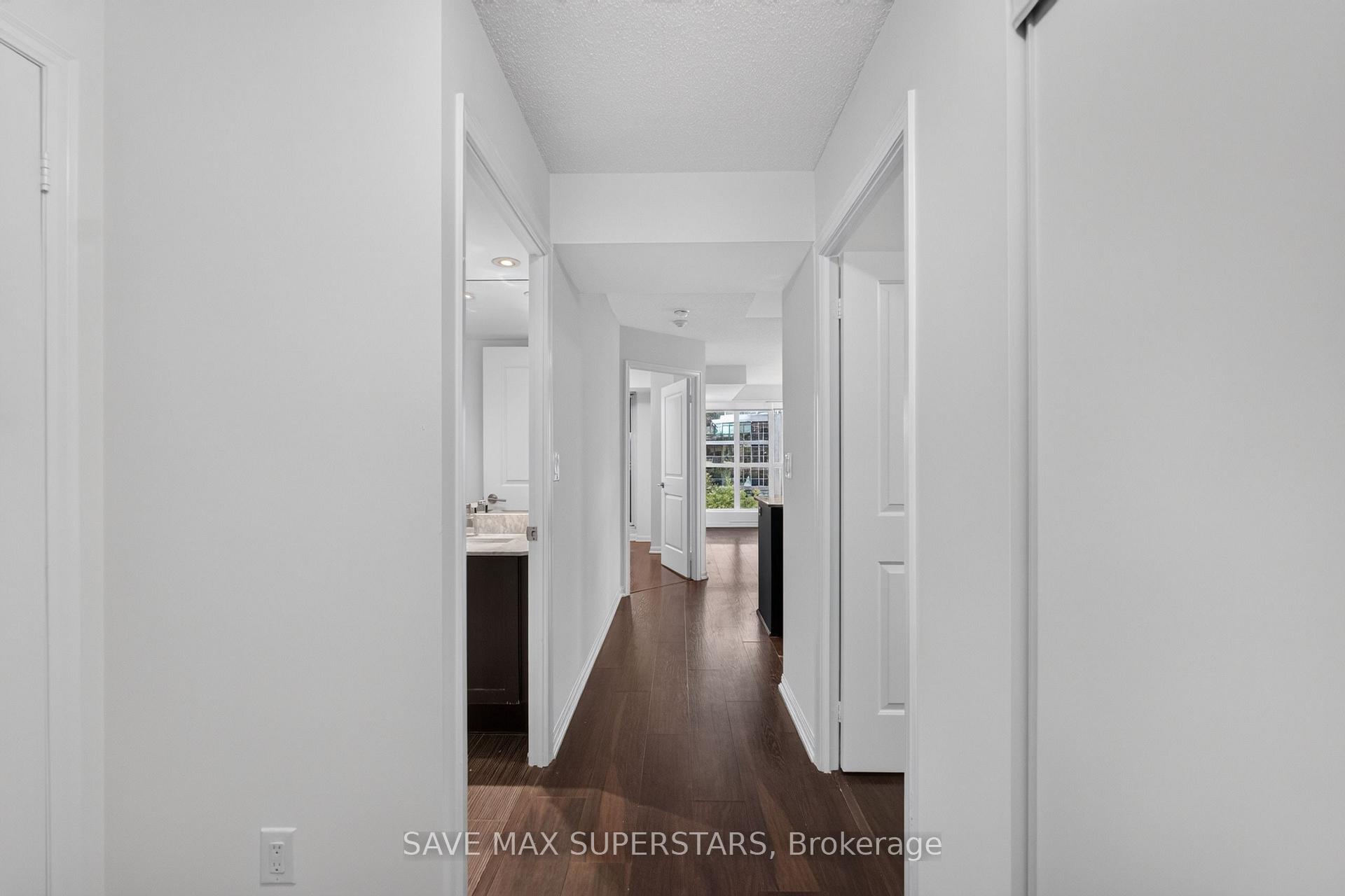 Photo 5 of Unit 714, 35 Bastion Street, Toronto, Niagara — HOMEH