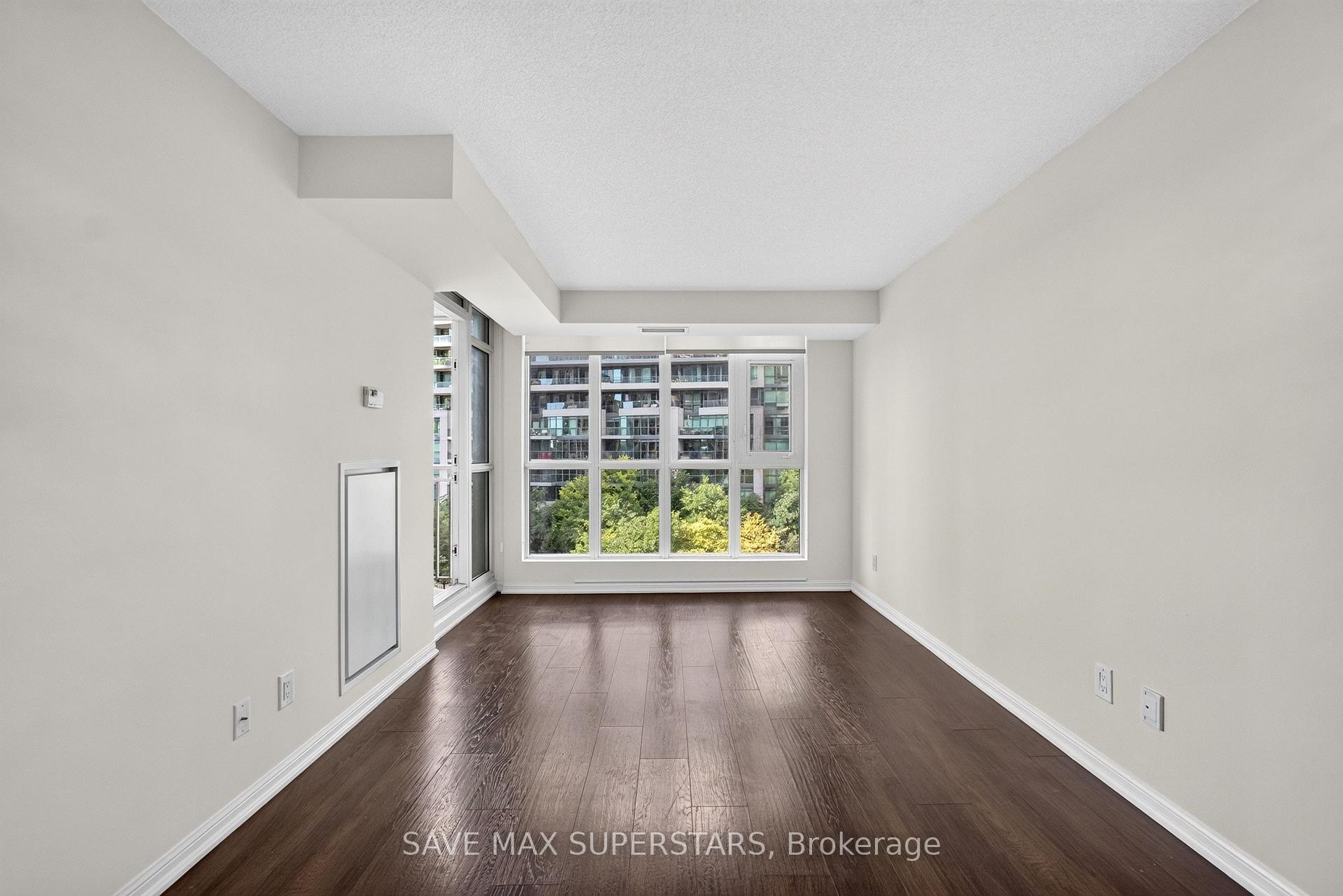 Photo 9 of Unit 714, 35 Bastion Street, Toronto, Niagara — HOMEH