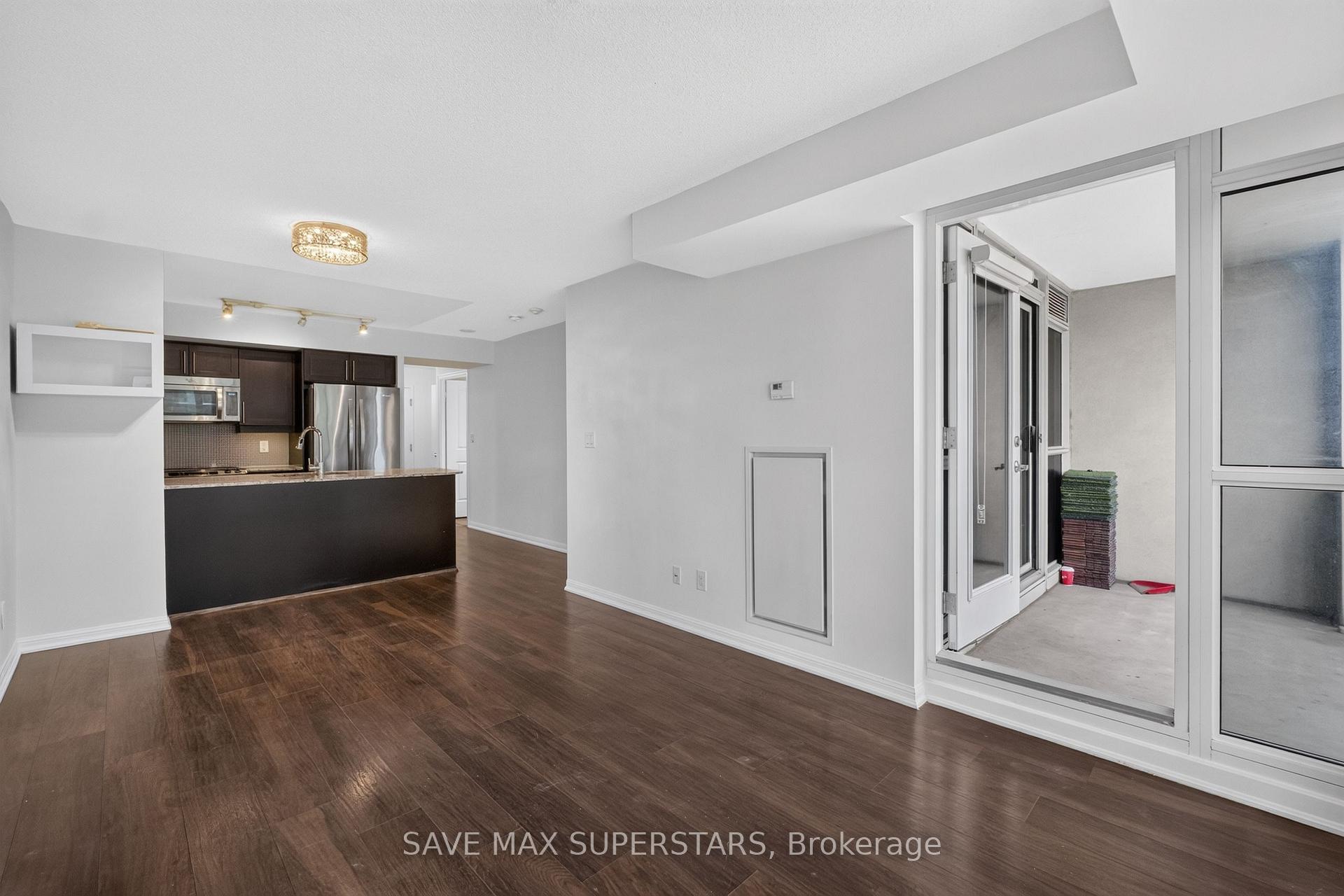 Photo 12 of Unit 714, 35 Bastion Street, Toronto, Niagara — HOMEH