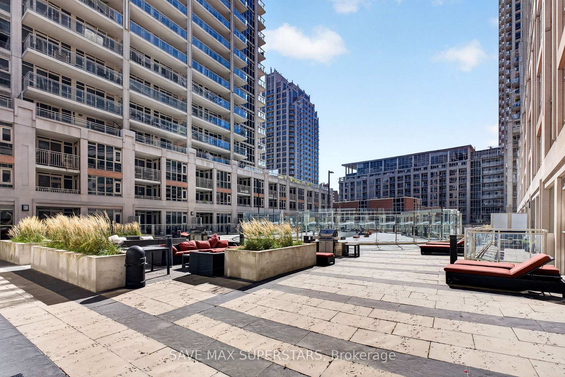 Photo 36 of Unit 714, 35 Bastion Street, Toronto, Niagara — HOMEH