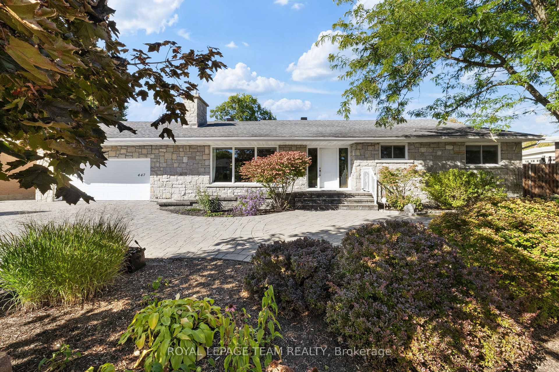 Photo of 447 Simpson Road