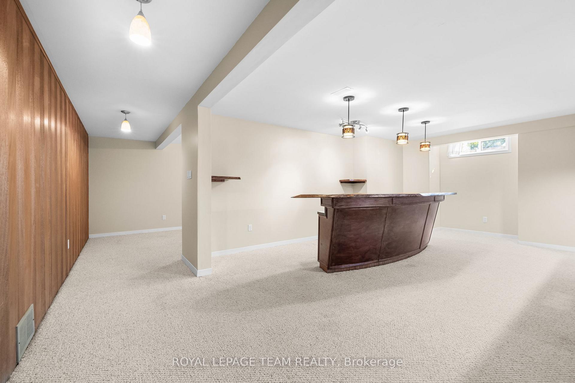 Photo 44 of 447 Simpson Road, Ottawa, Alta Vista/Faircrest Heights — HOMEH
