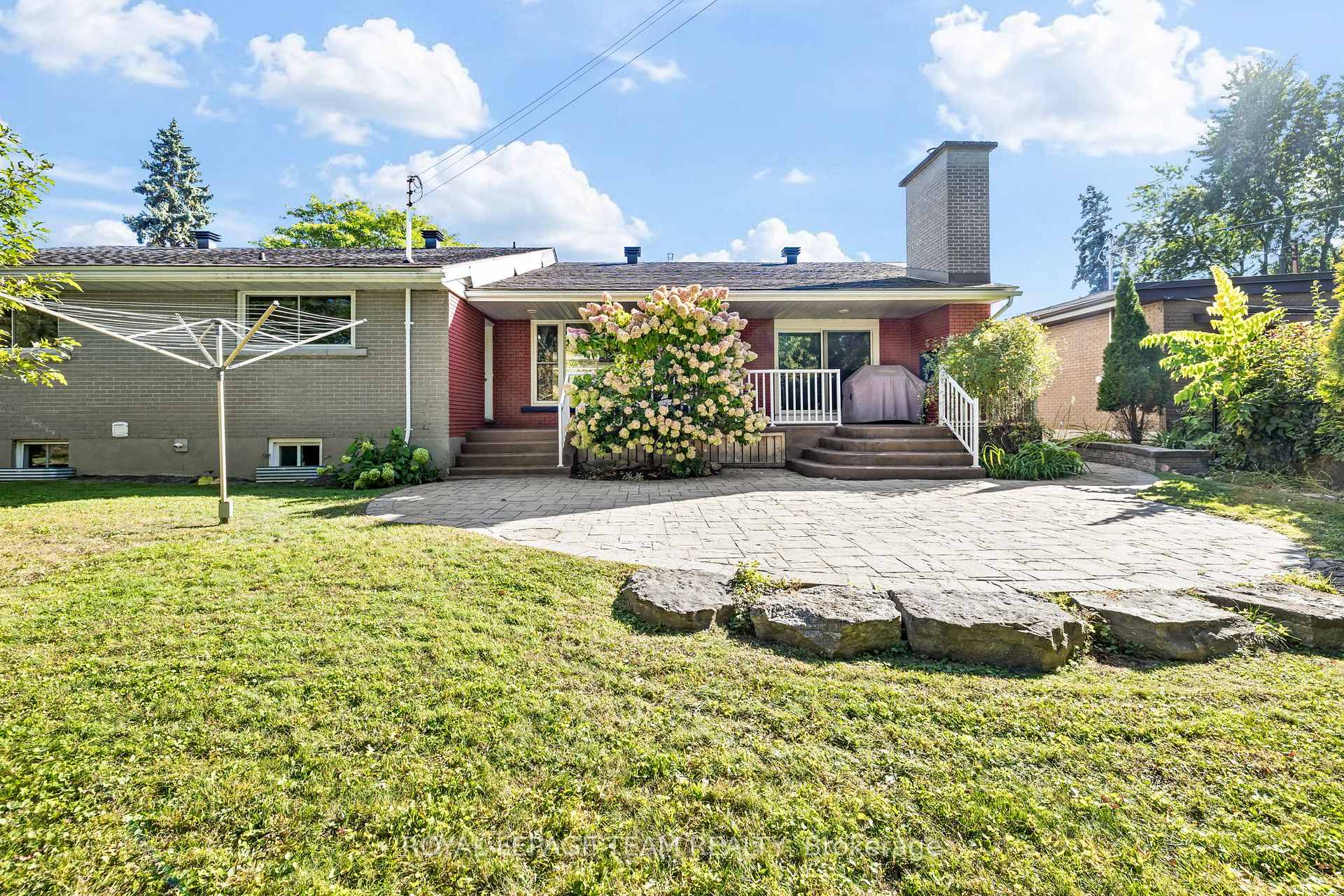 Photo 48 of 447 Simpson Road, Ottawa, Alta Vista/Faircrest Heights — HOMEH