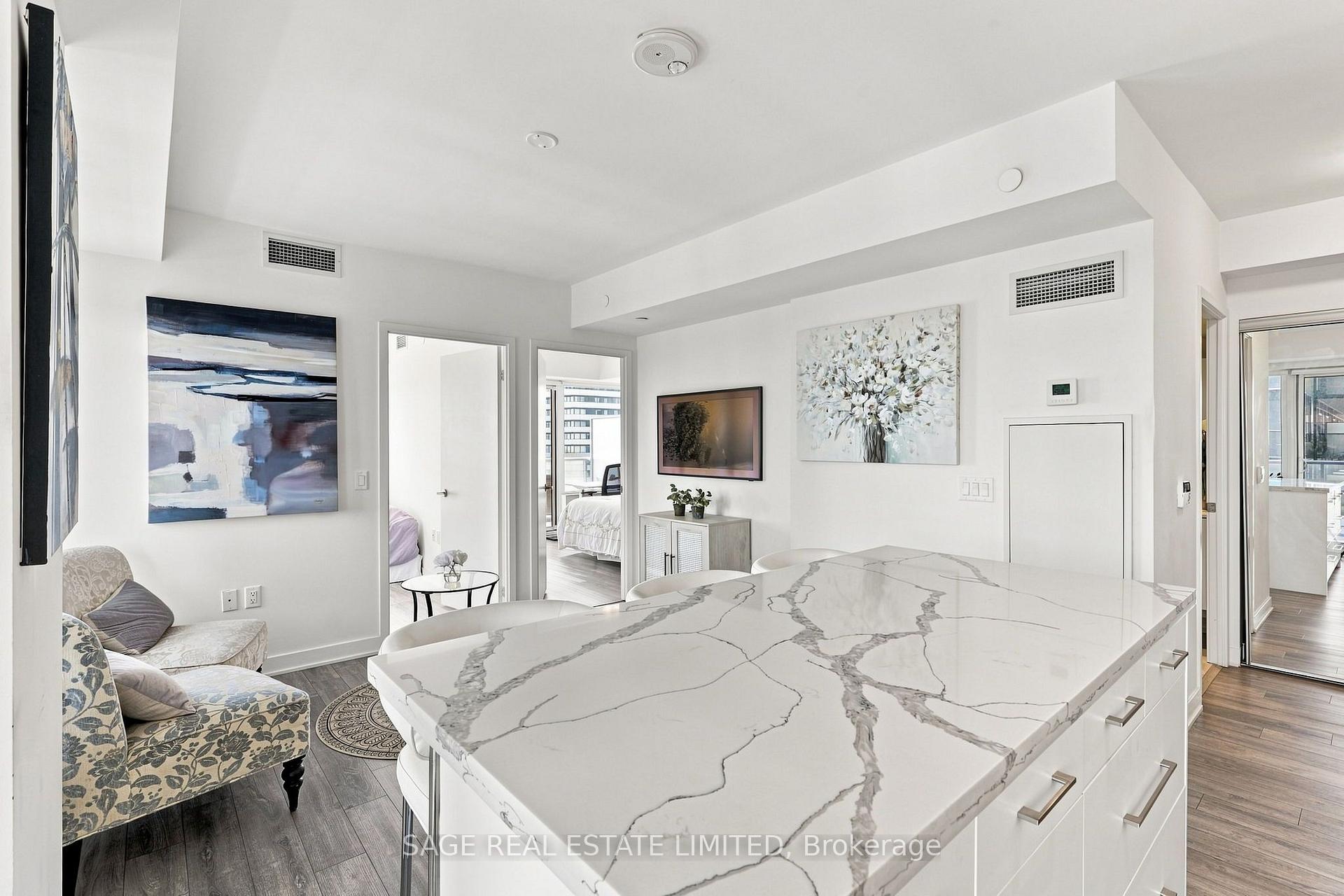 Photo 7 of Unit 3004, 195 Redpath Avenue, Toronto, Mount Pleasant West — HOMEH