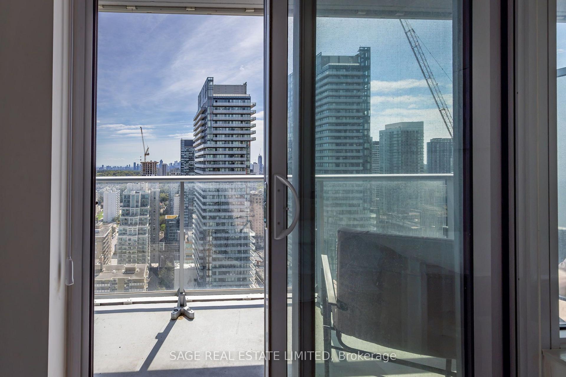 Photo 23 of Unit 3004, 195 Redpath Avenue, Toronto, Mount Pleasant West — HOMEH