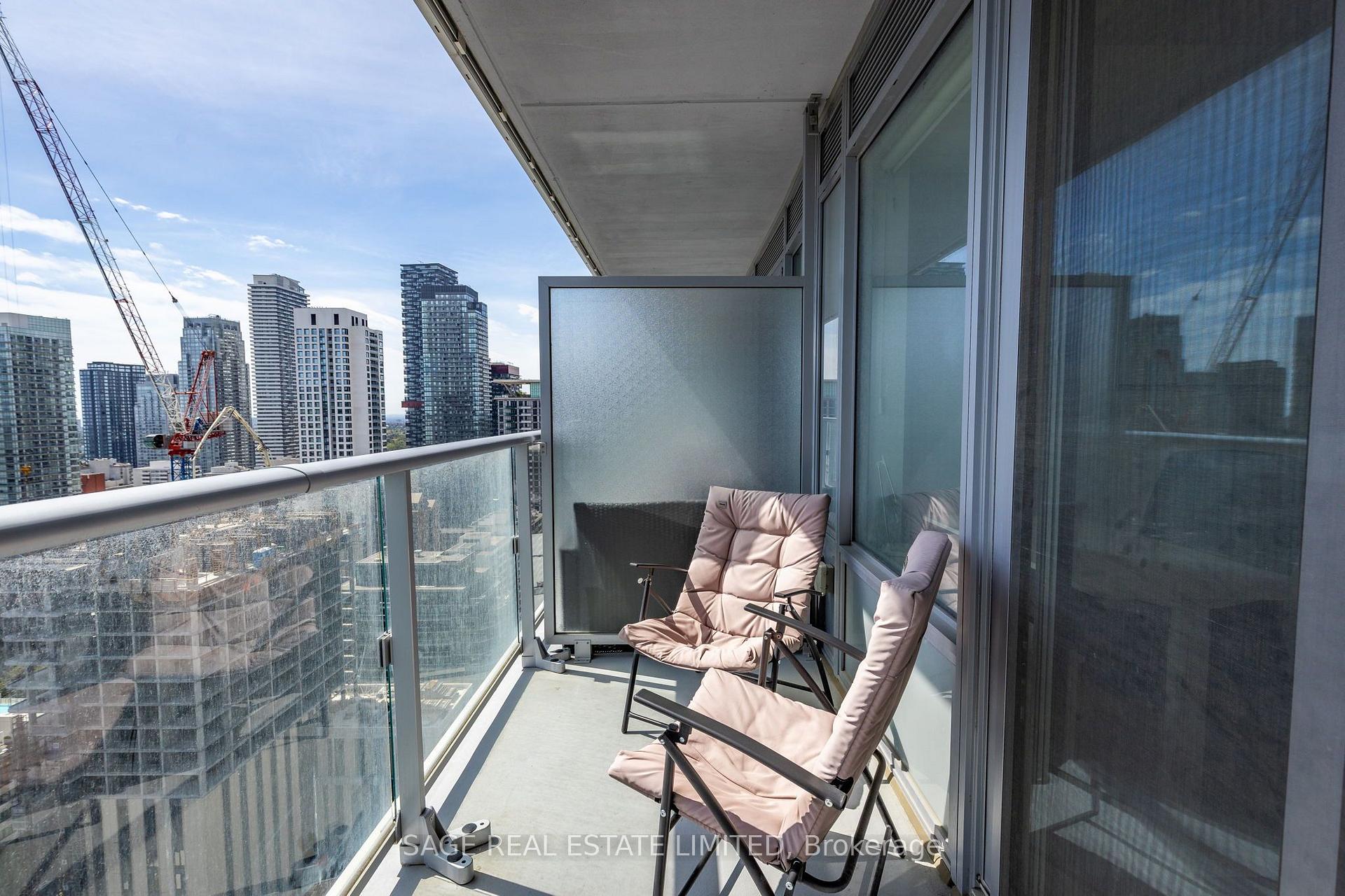 Photo 24 of Unit 3004, 195 Redpath Avenue, Toronto, Mount Pleasant West — HOMEH