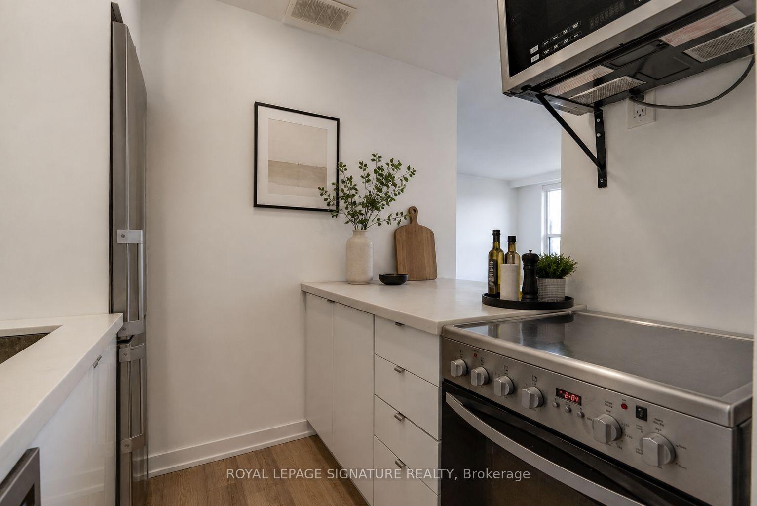 Photo 2 of Unit 303, 15 Gamble Avenue, Toronto, East York — HOMEH