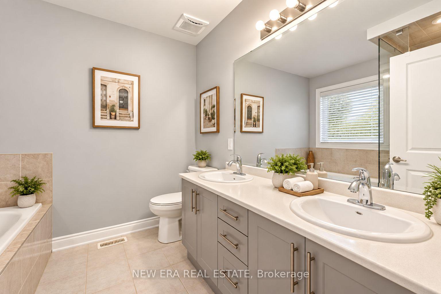 Photo 16 of 124 Walker Boulevard, New Tecumseth, Alliston — HOMEH