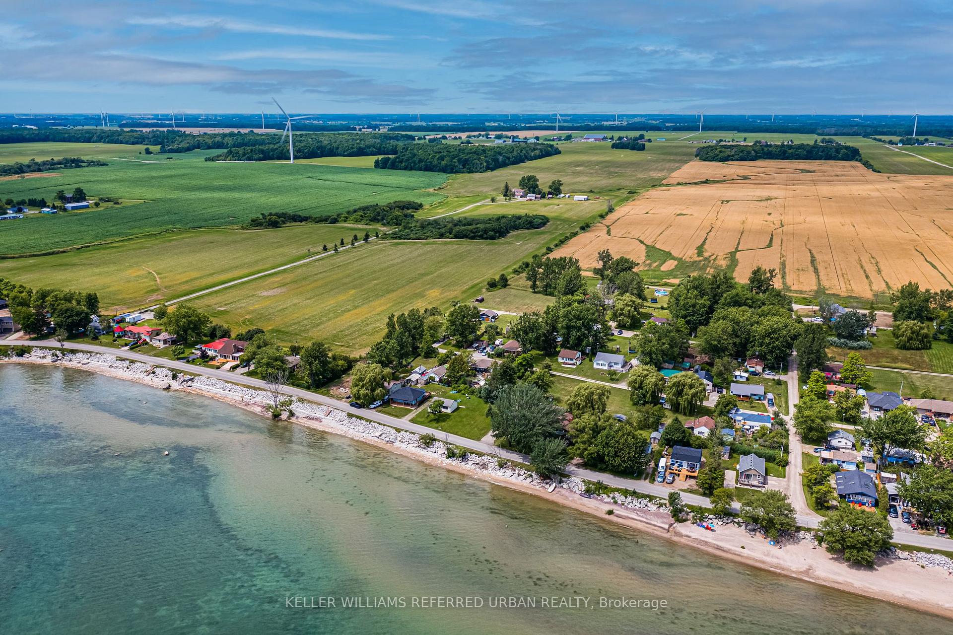Photo of 845 Lakeshore Road