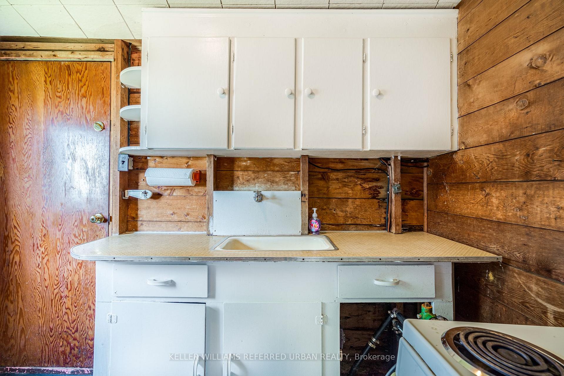 Photo 14 of 845 Lakeshore Road, Haldimand — HOMEH