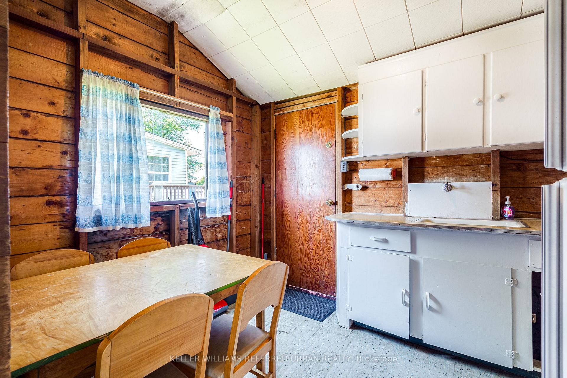 Photo 20 of 845 Lakeshore Road, Haldimand — HOMEH