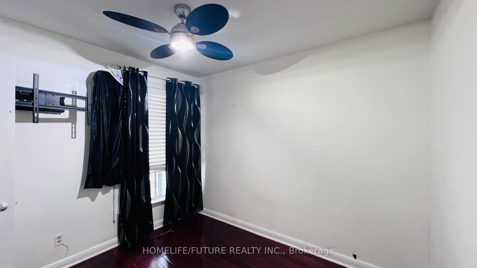 Photo 8 of Unit Main, 7 Perivale Crescent, Scarborough, Bendale — HOMEH