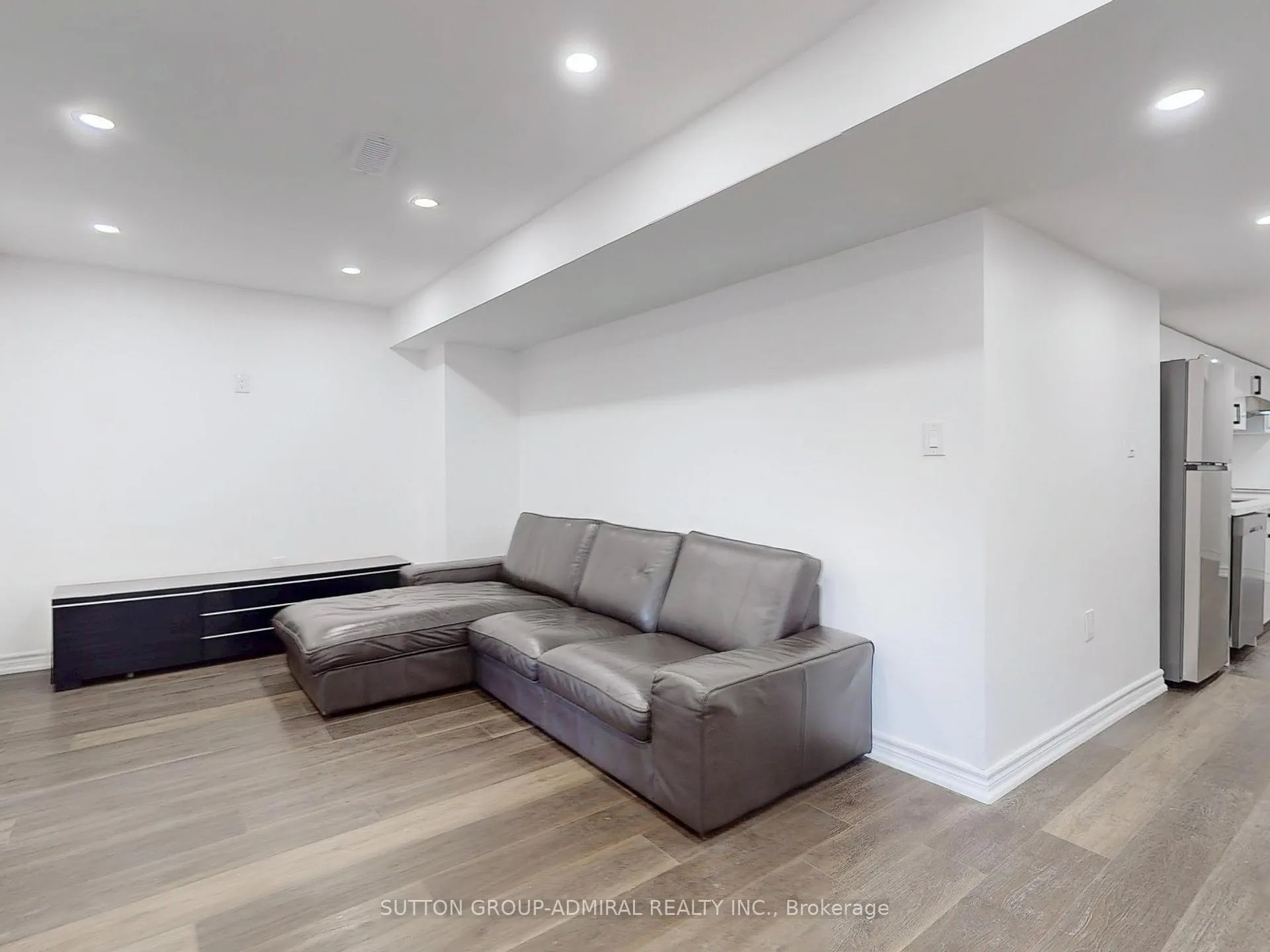 Photo 25 of 22 Casserley Crescent, New Tecumseth, Tottenham — HOMEH