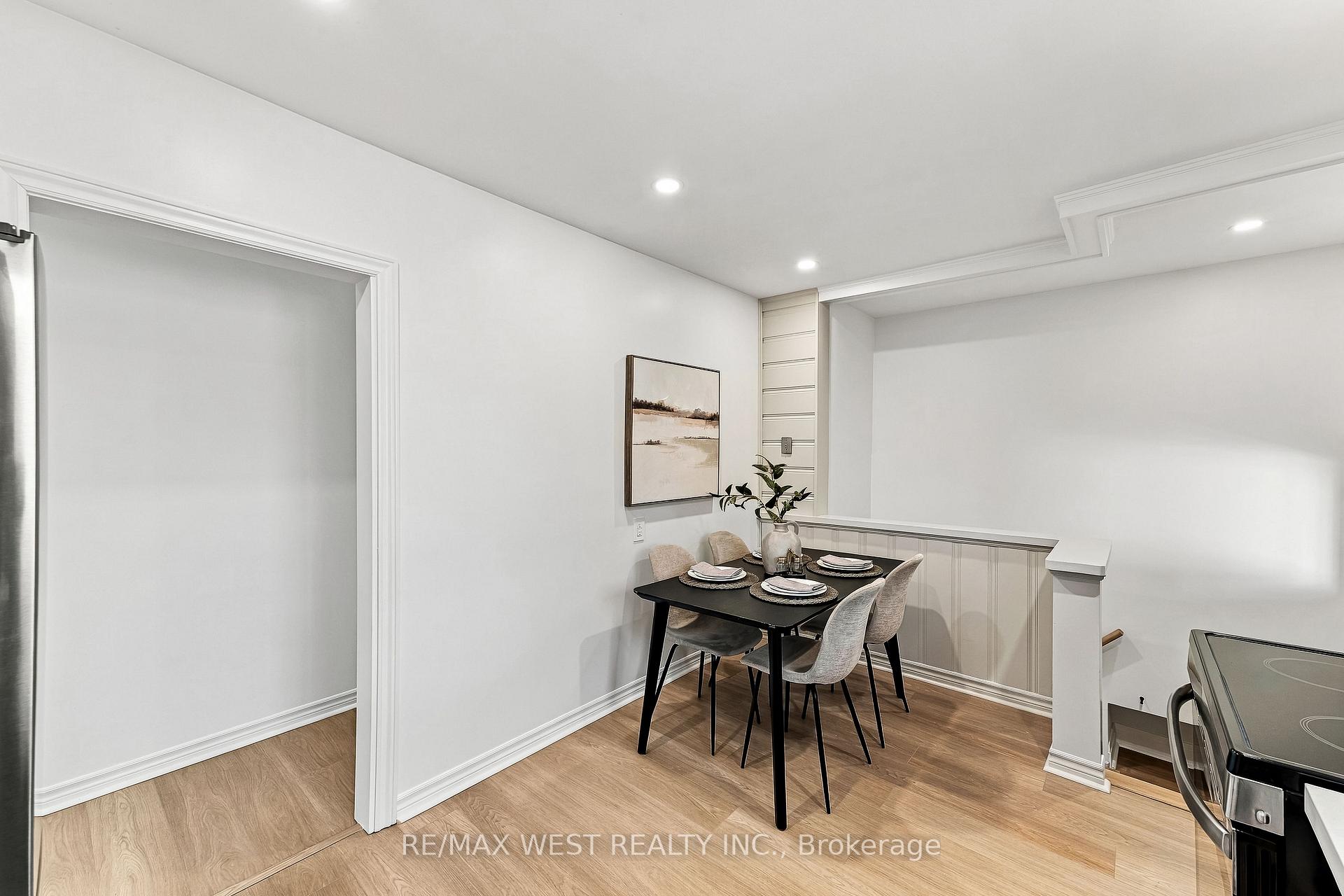 Photo 12 of 1271 Franklin Drive, Peterborough, Northcrest Ward 5 — HOMEH