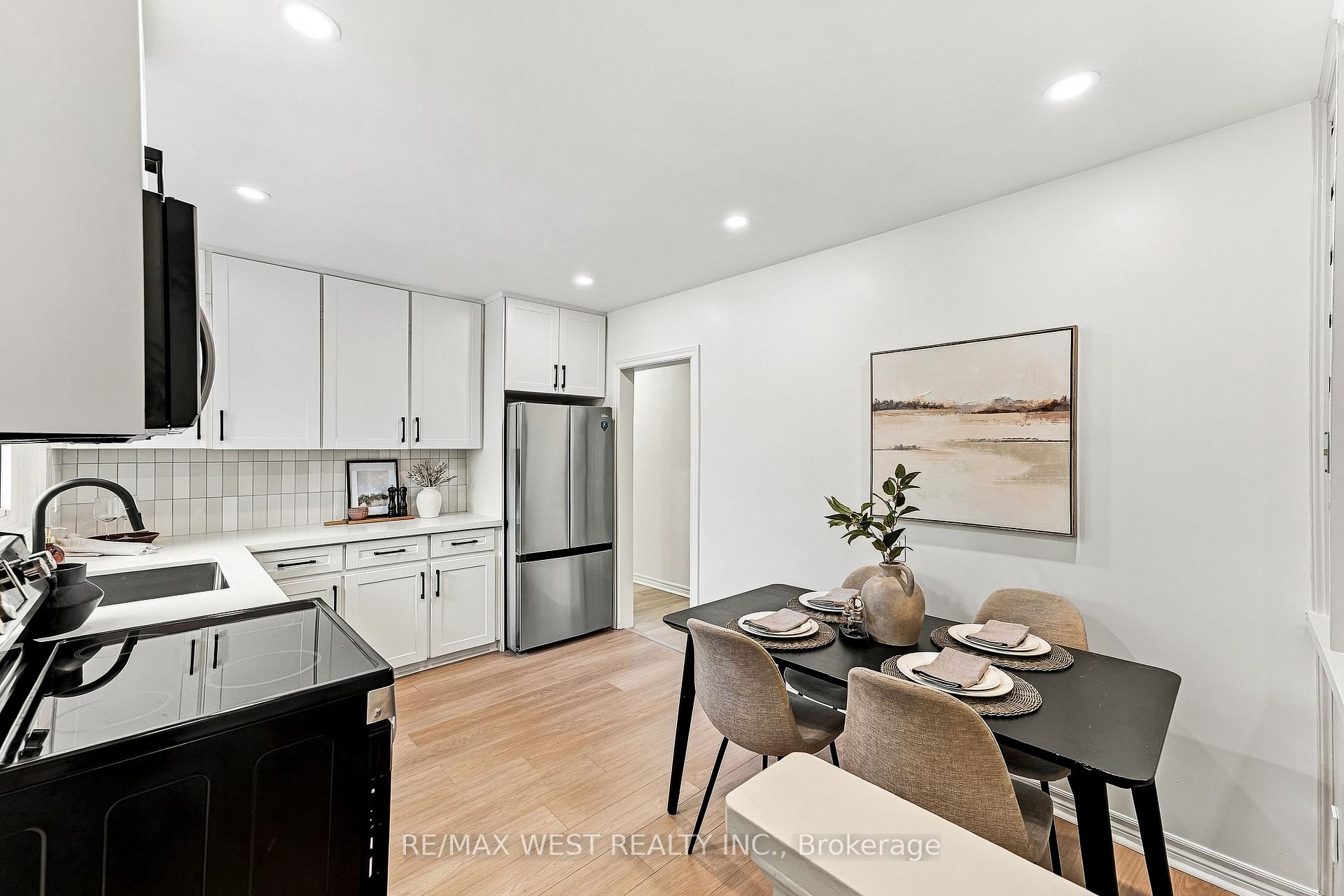 Photo 13 of 1271 Franklin Drive, Peterborough, Northcrest Ward 5 — HOMEH