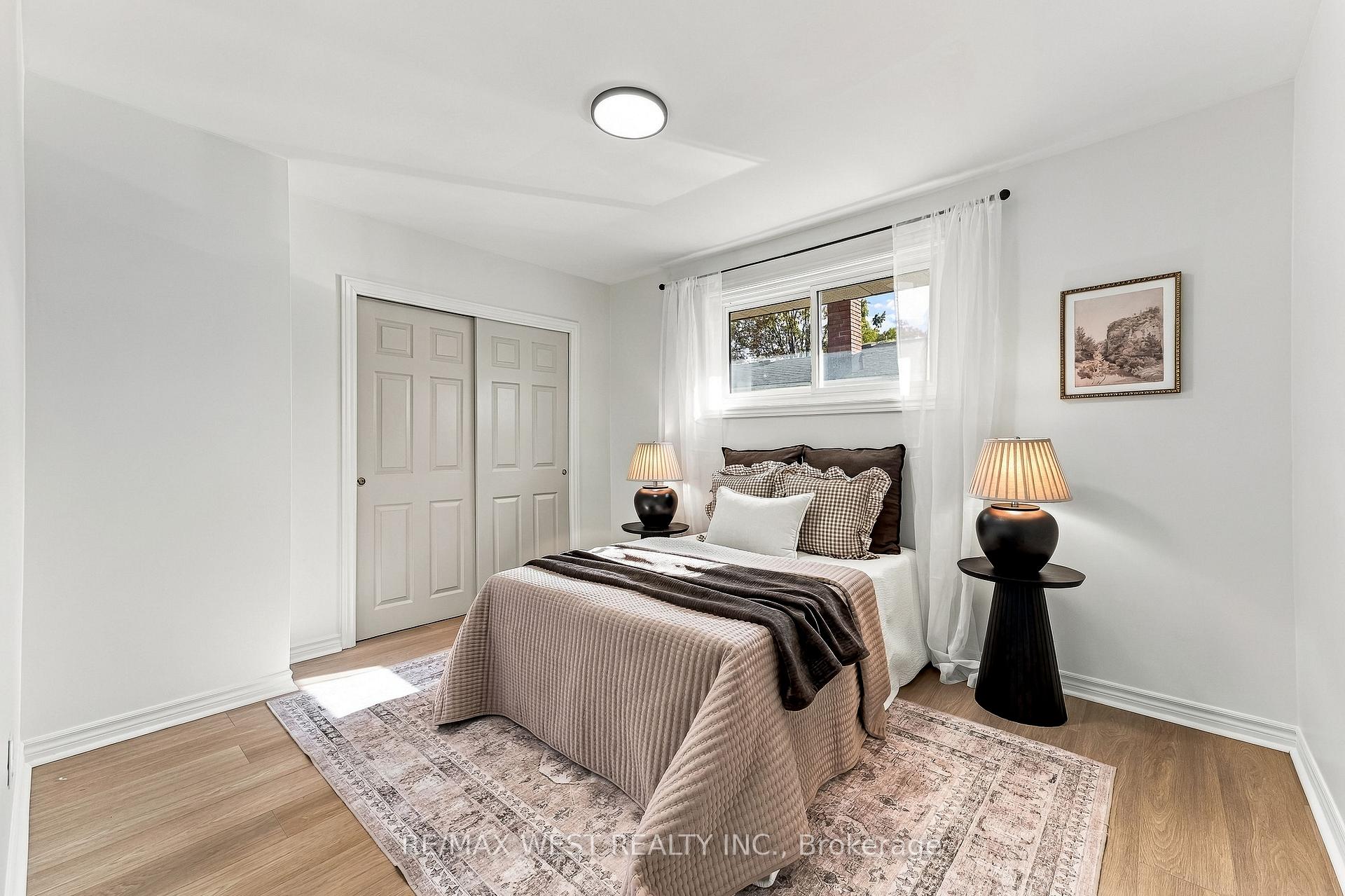 Photo 16 of 1271 Franklin Drive, Peterborough, Northcrest Ward 5 — HOMEH
