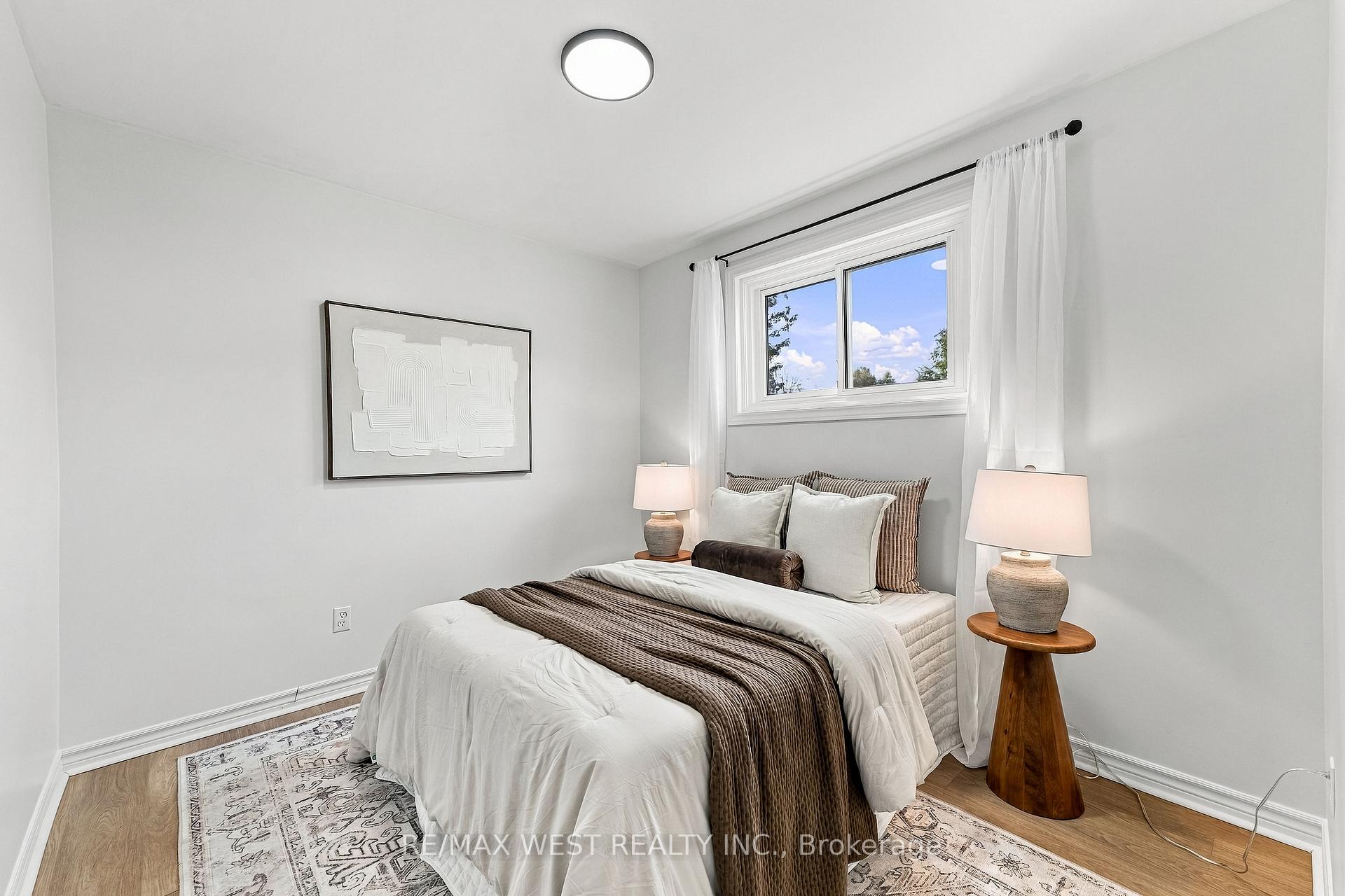 Photo 18 of 1271 Franklin Drive, Peterborough, Northcrest Ward 5 — HOMEH