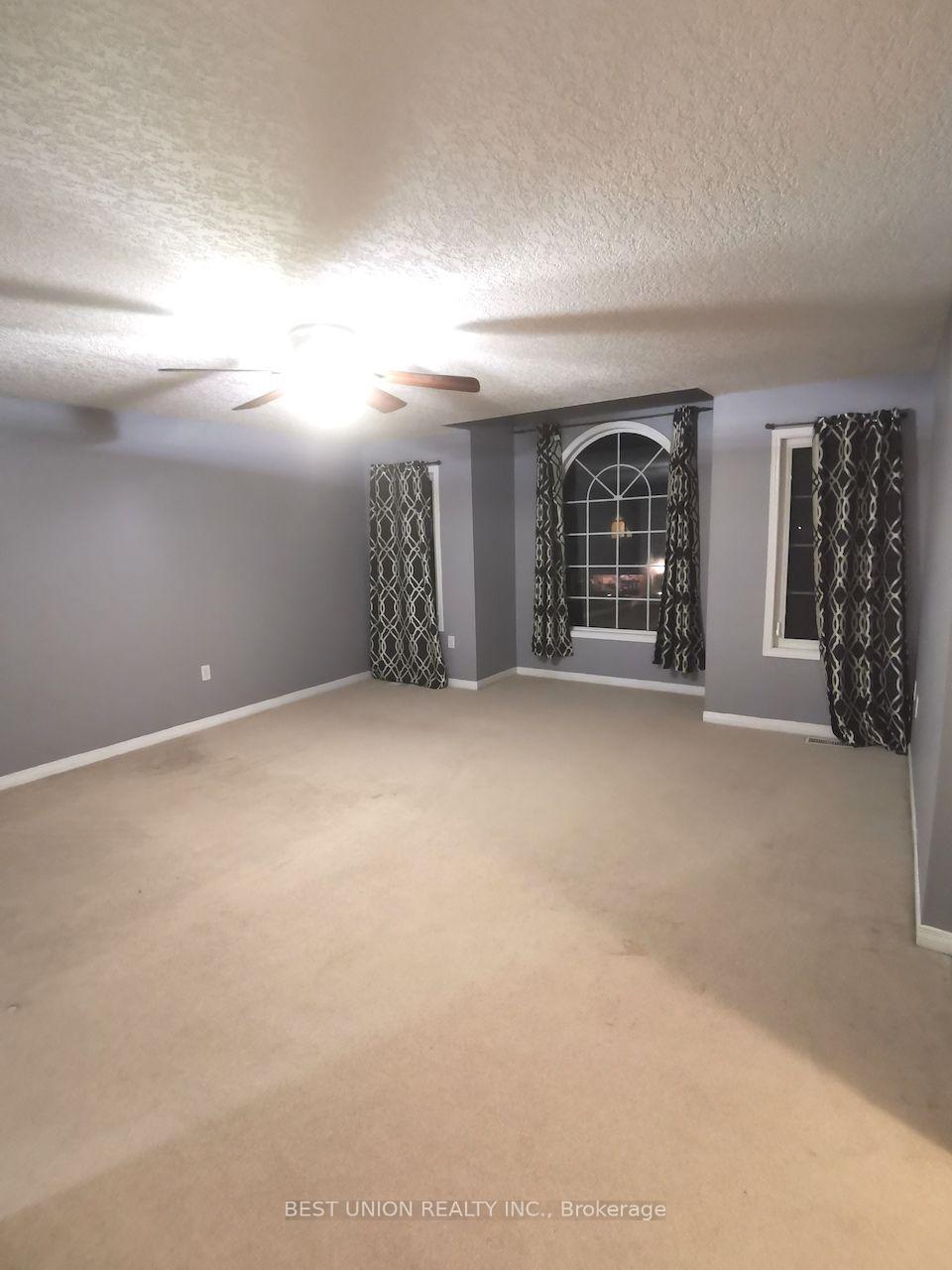 Photo 9 of 528 Activa Avenue, Kitchener, Larentian West — HOMEH
