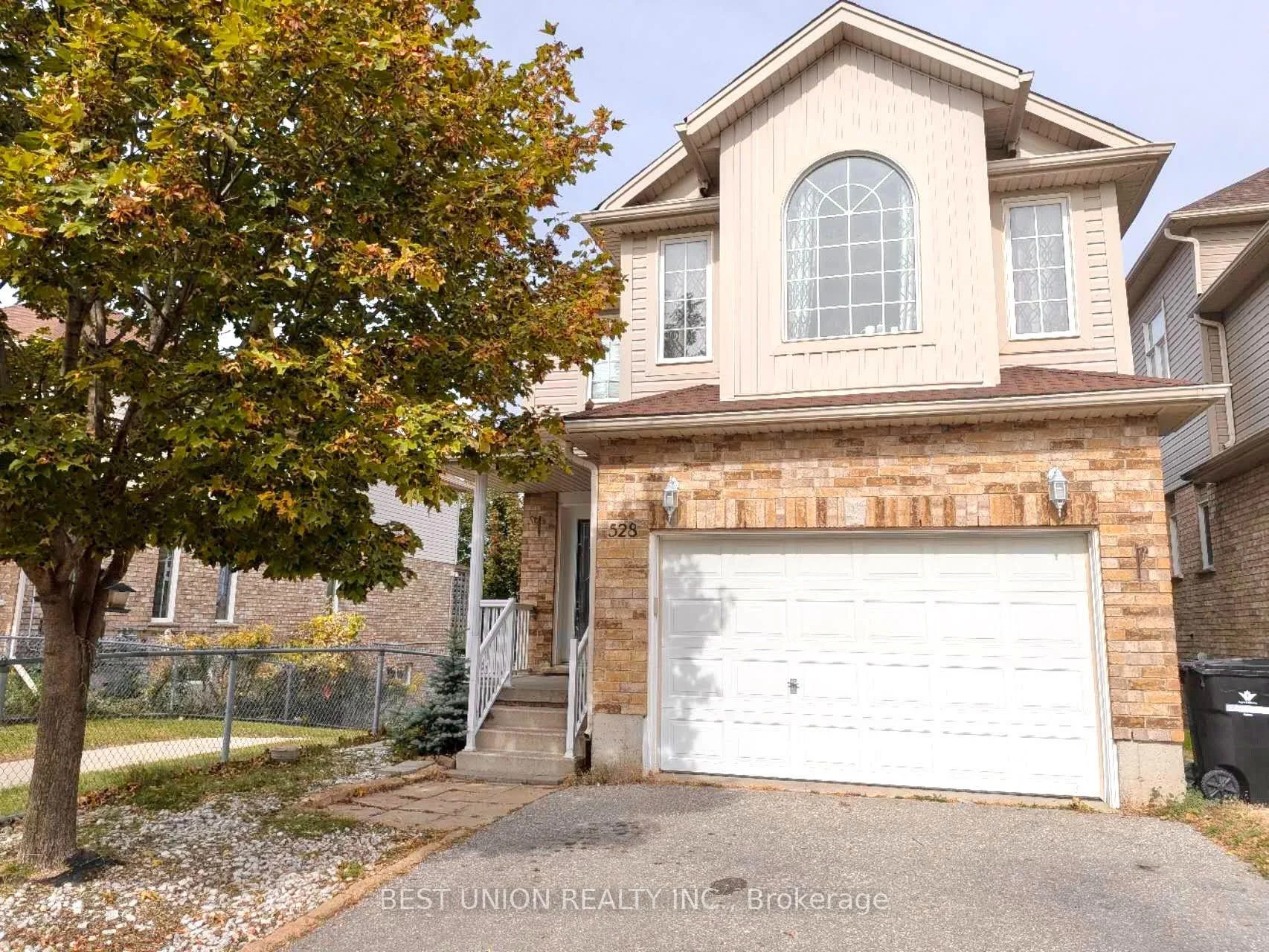 Photo 1 of 528 Activa Avenue, Kitchener, Larentian West — HOMEH