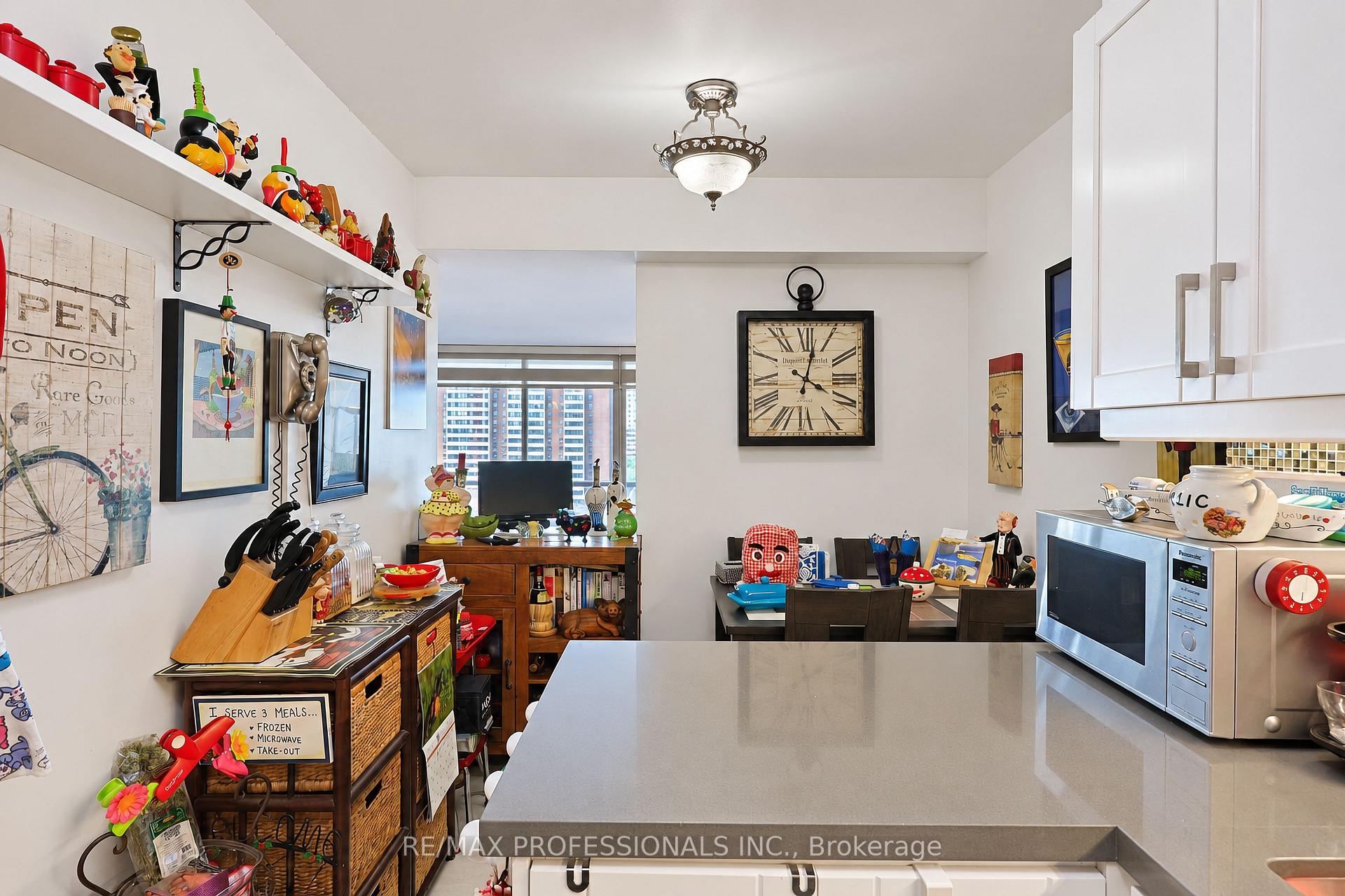 Photo 14 of Unit 701, 31 Four Winds Drive, North York, York University Heights — HOMEH