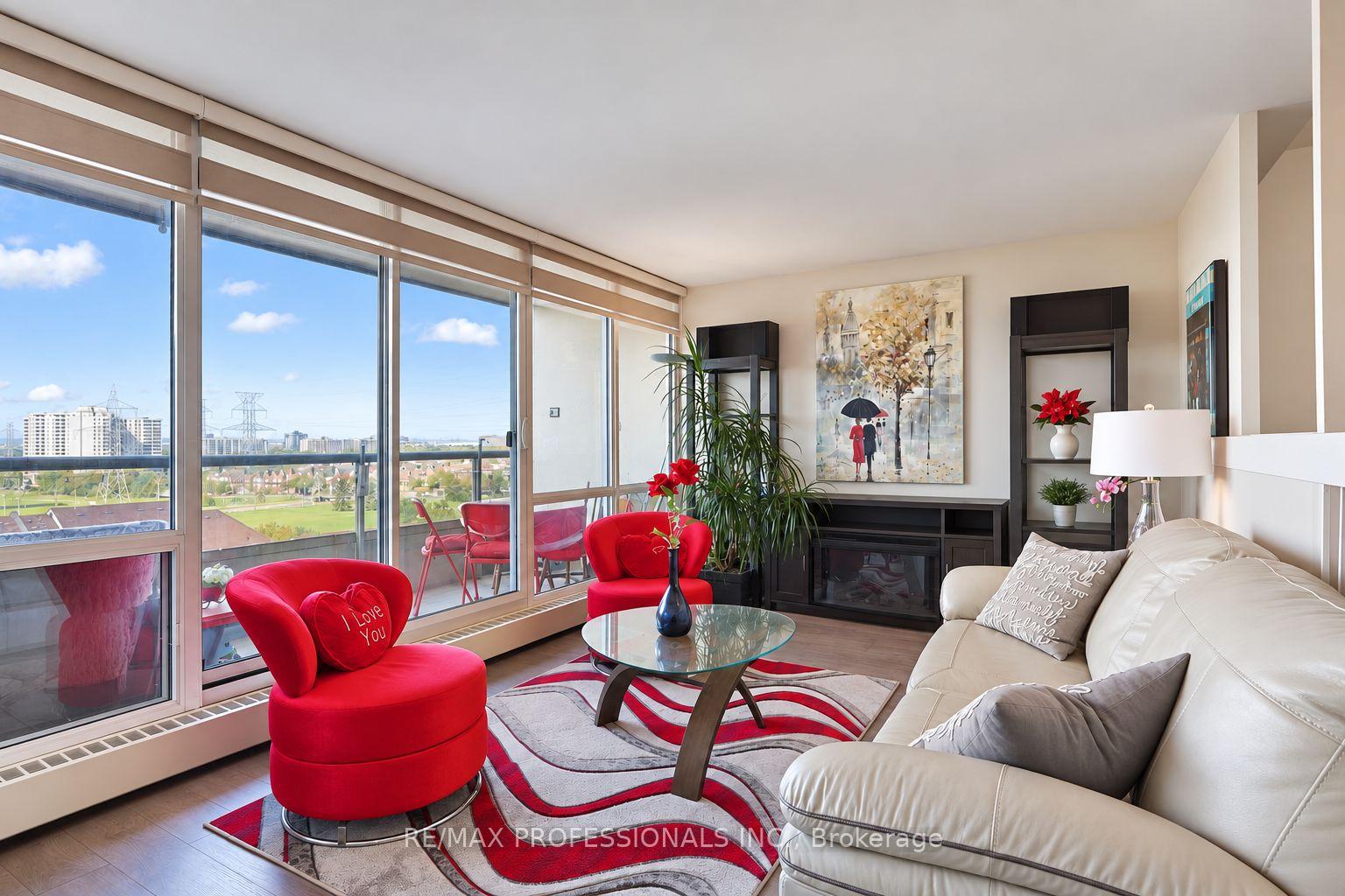 Photo 21 of Unit 701, 31 Four Winds Drive, North York, York University Heights — HOMEH