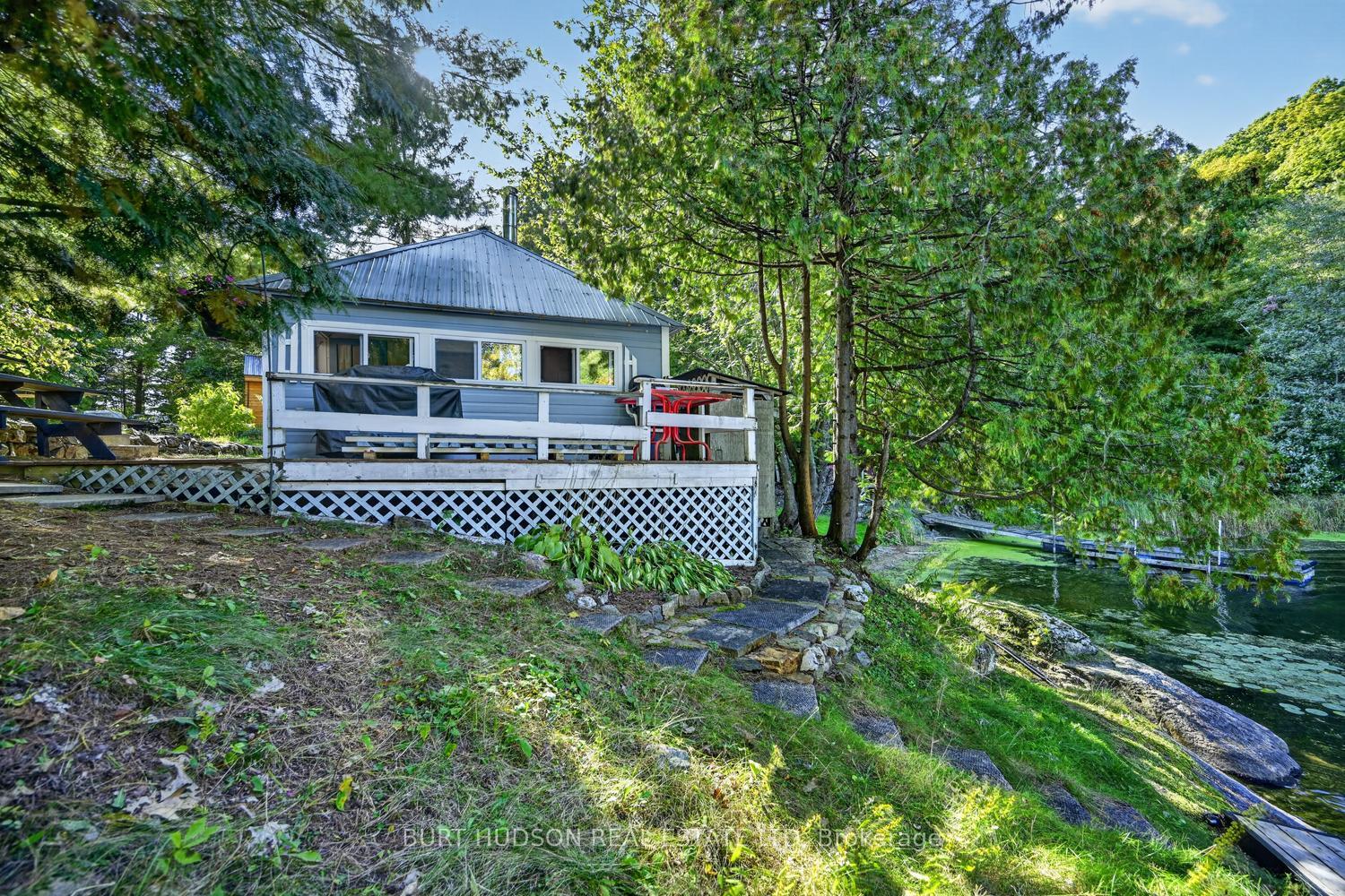 Photo of 963 Narrows Lane