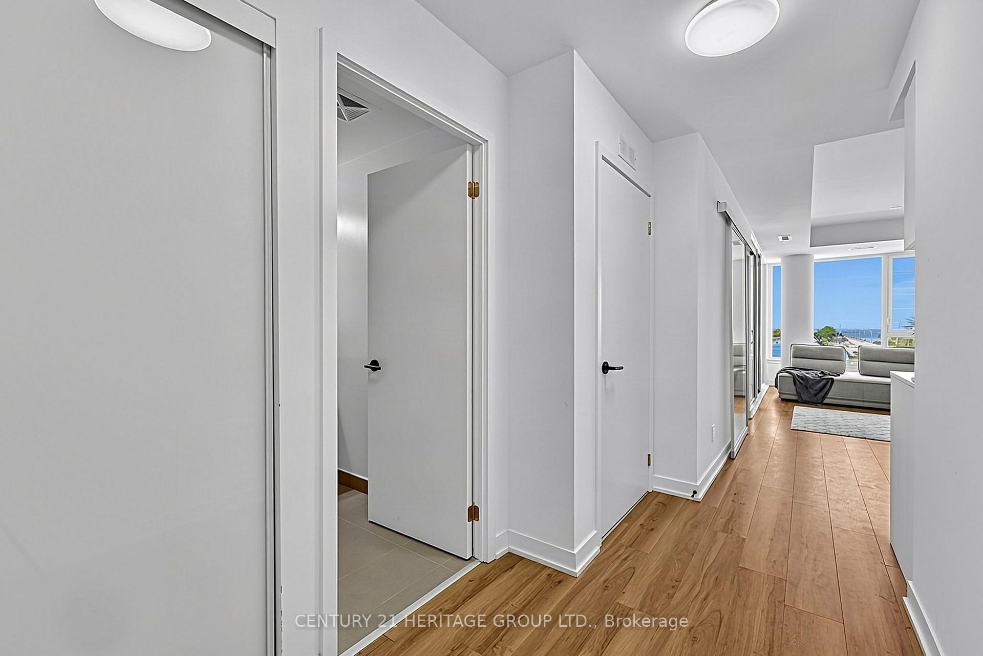 Photo 6 of Unit 304, 31 Huron Street, Collingwood — HOMEH