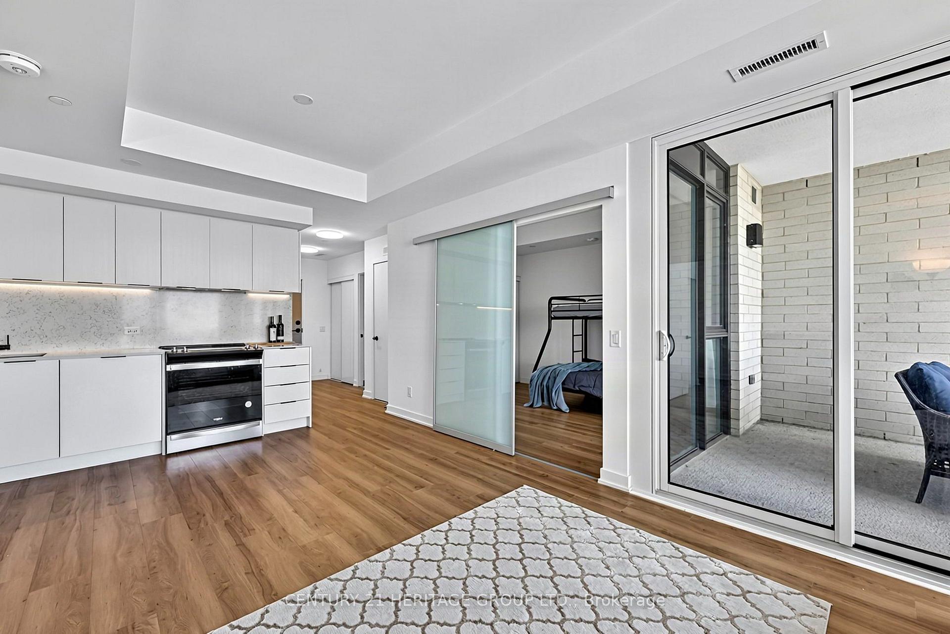 Photo 16 of Unit 304, 31 Huron Street, Collingwood — HOMEH