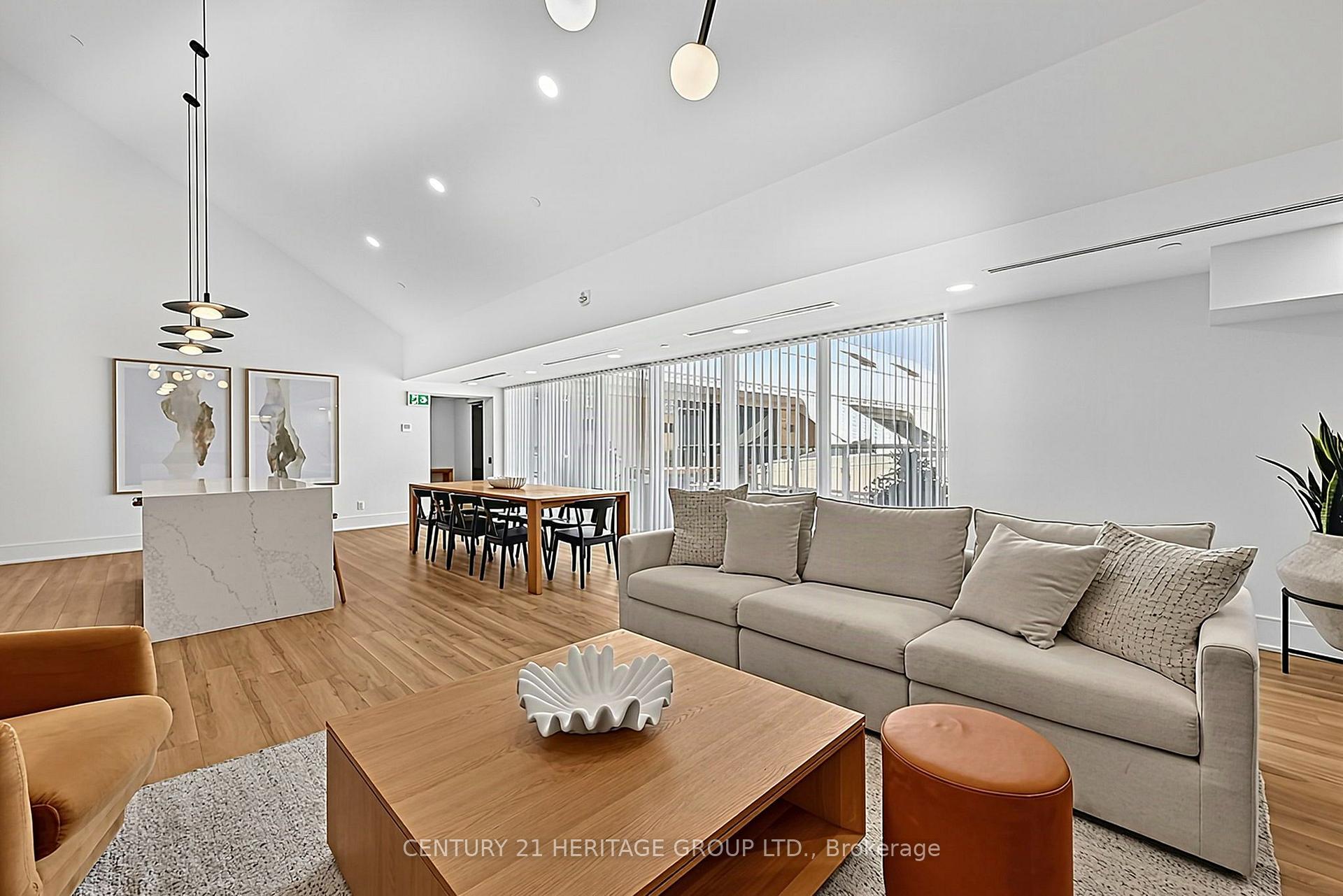 Photo 36 of Unit 304, 31 Huron Street, Collingwood — HOMEH