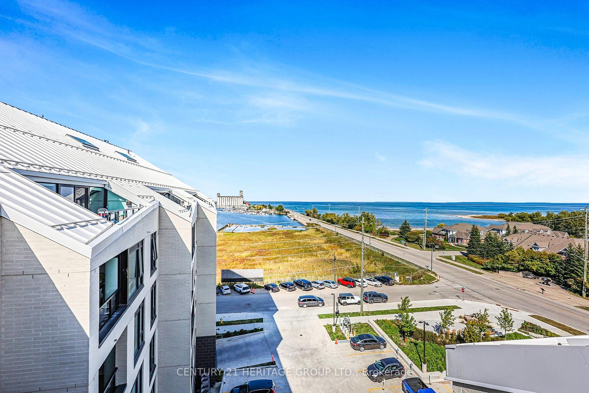 Photo 40 of Unit 304, 31 Huron Street, Collingwood — HOMEH