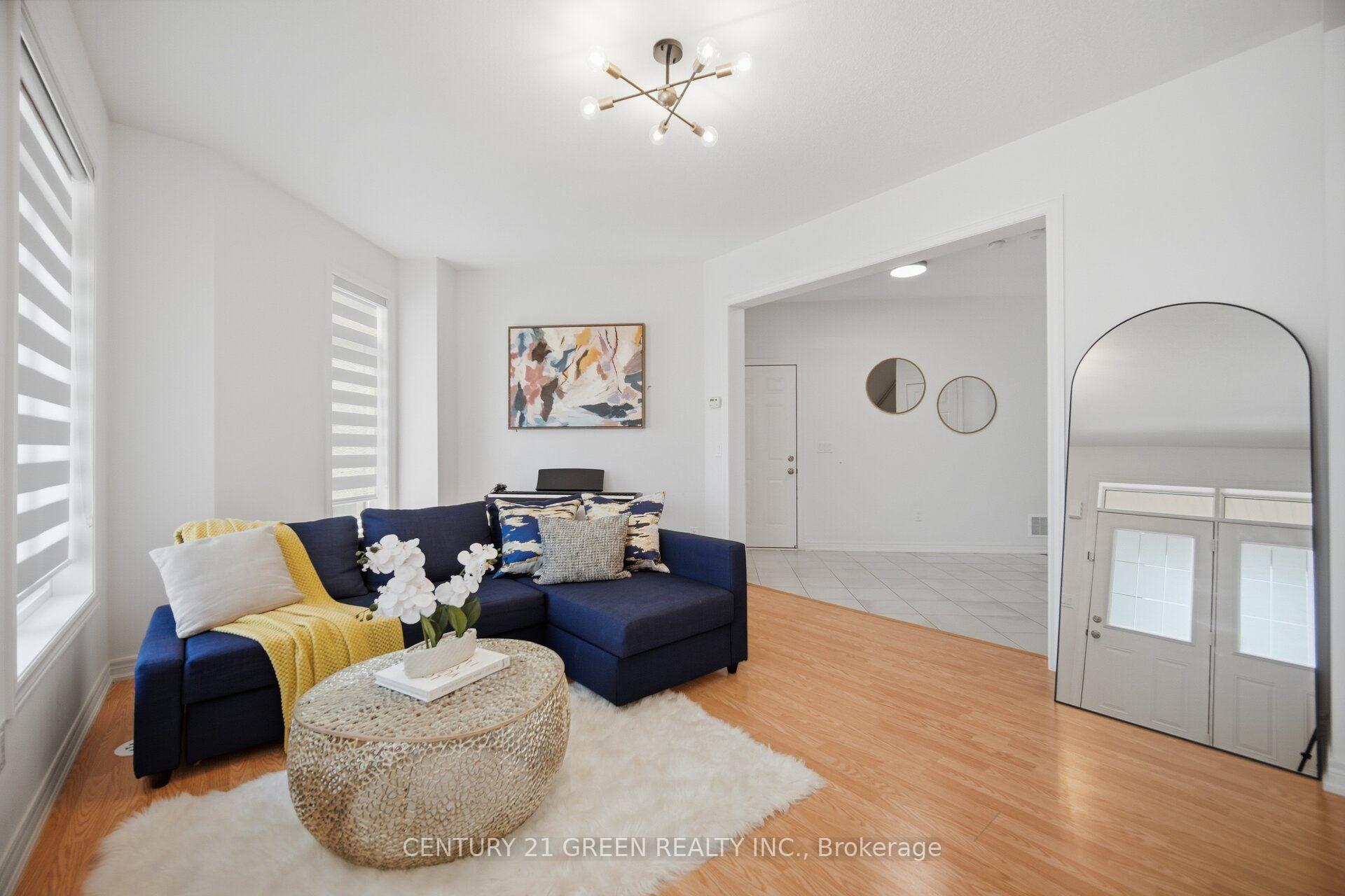 Photo 2 of 537 Dundas Street E, Oakville, Joshua Meadows — HOMEH