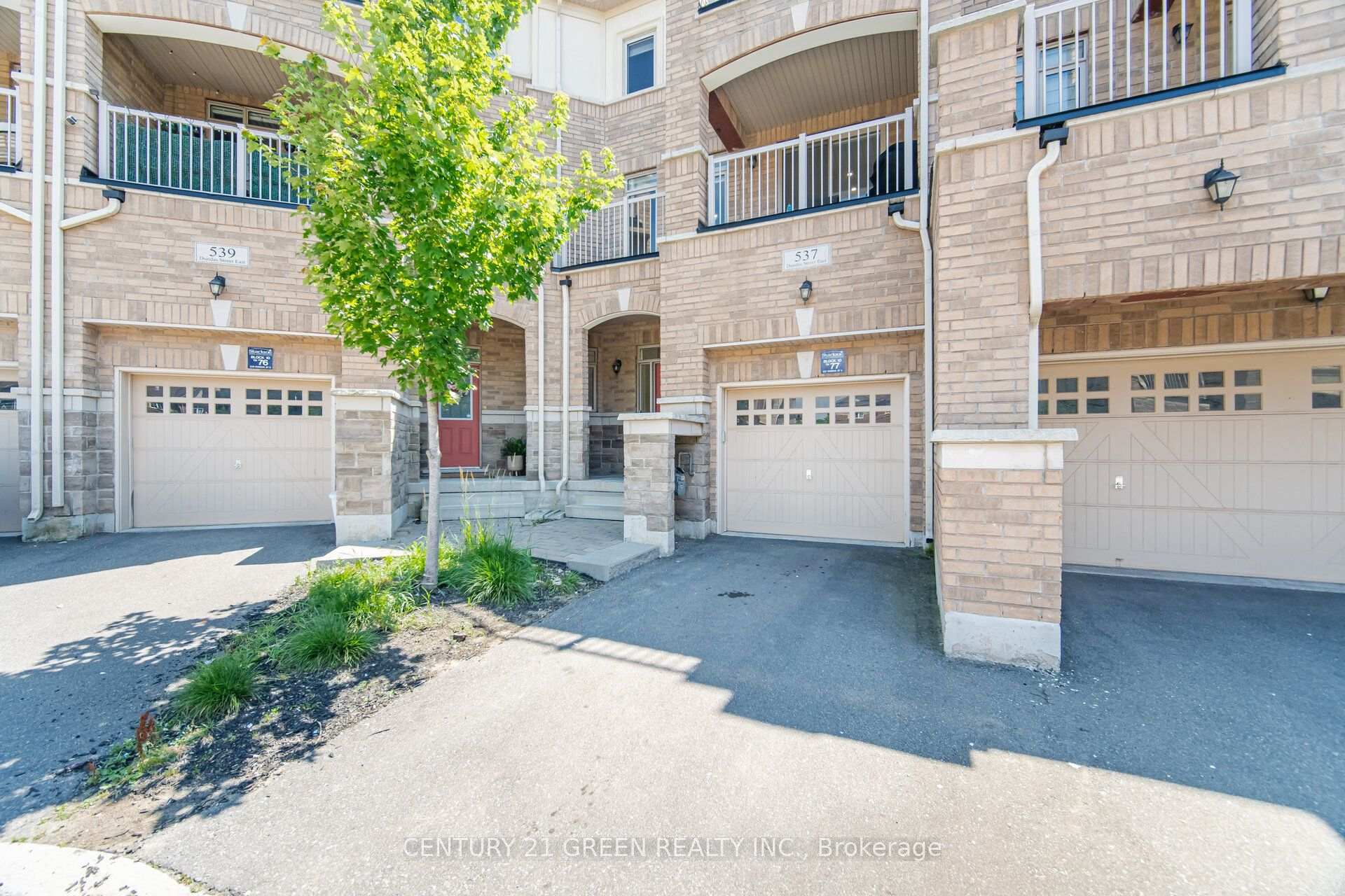 Photo 9 of 537 Dundas Street E, Oakville, Joshua Meadows — HOMEH