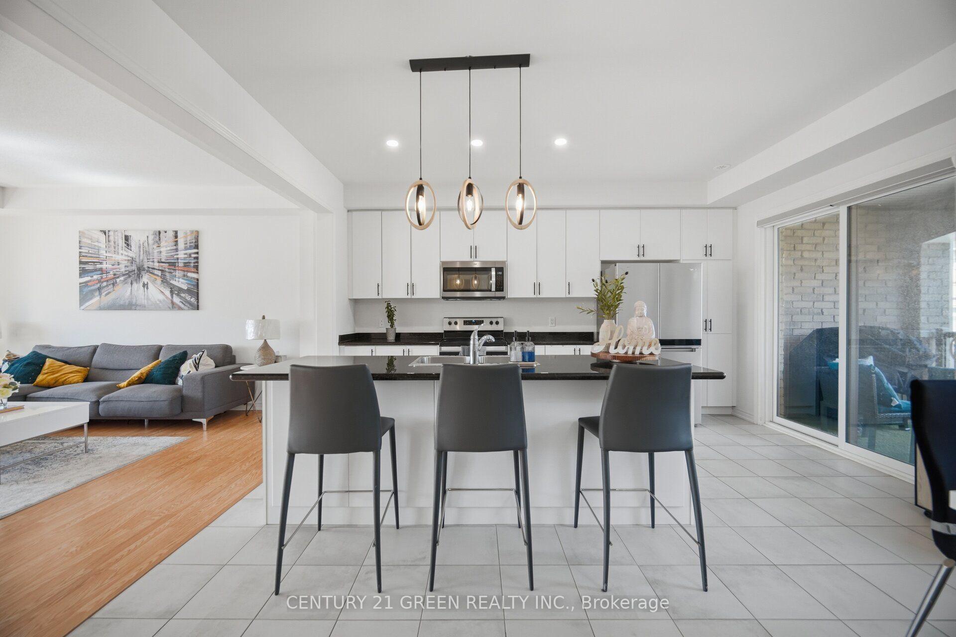 Photo 14 of 537 Dundas Street E, Oakville, Joshua Meadows — HOMEH