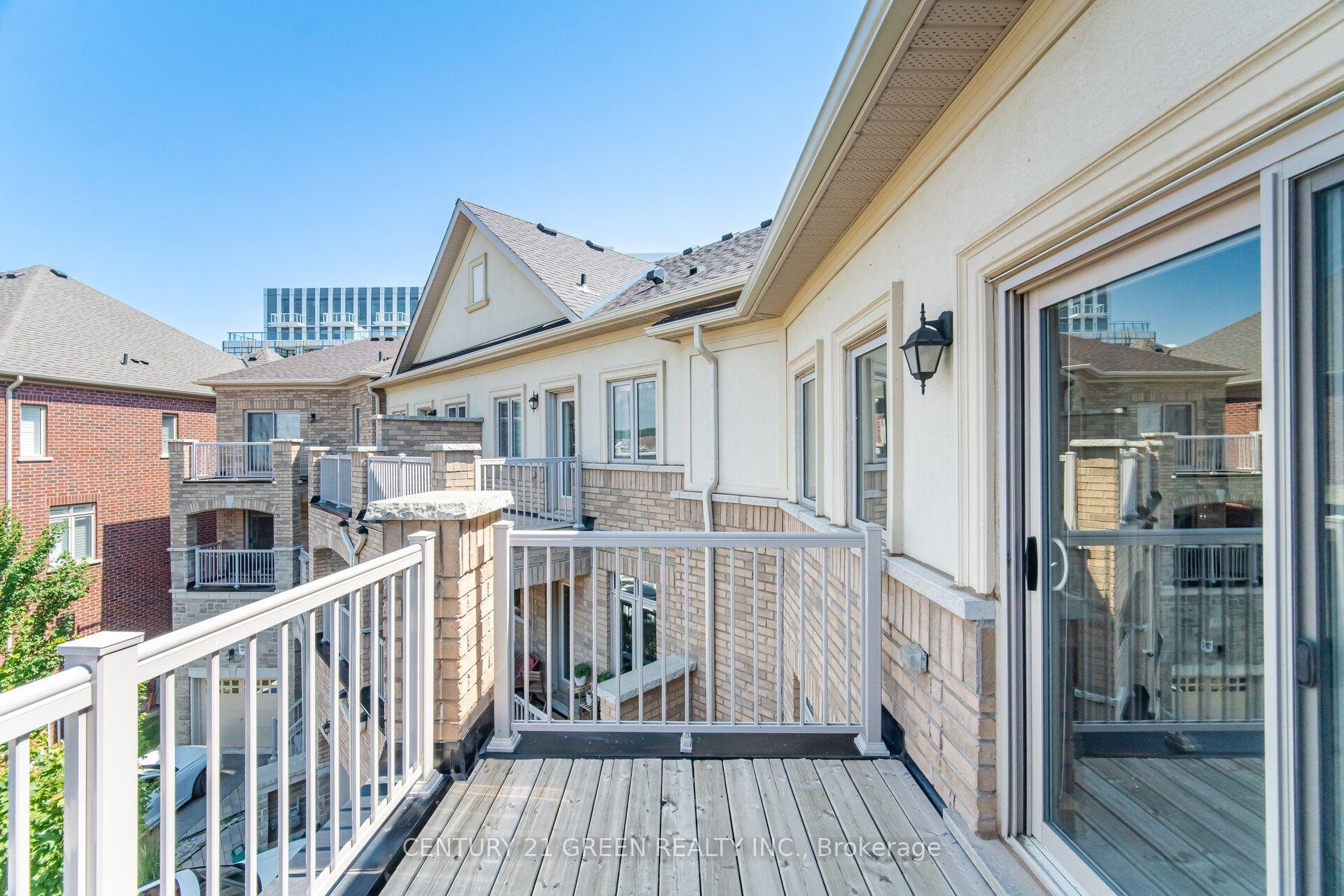 Photo 35 of 537 Dundas Street E, Oakville, Joshua Meadows — HOMEH