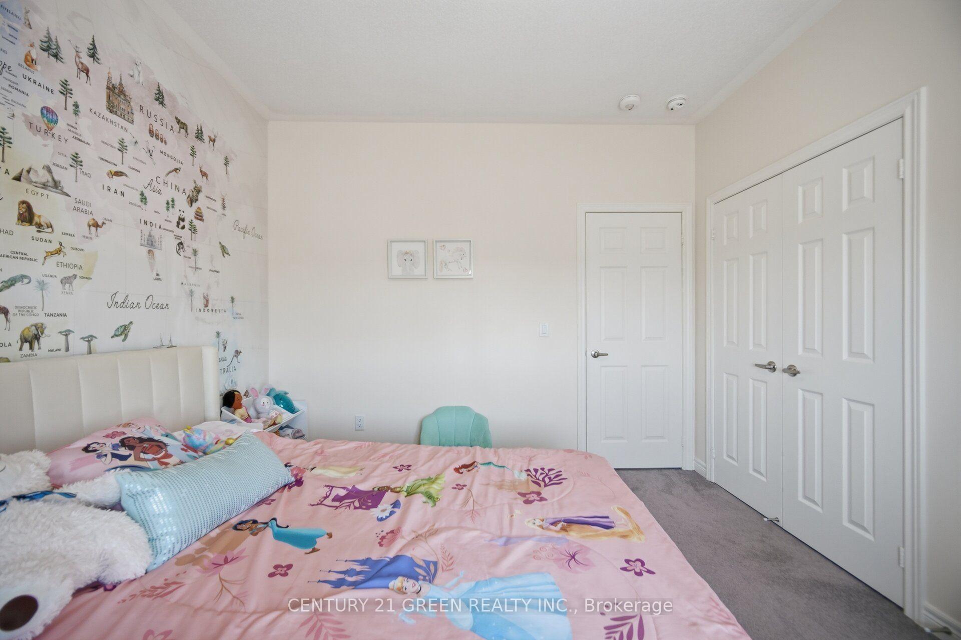Photo 40 of 537 Dundas Street E, Oakville, Joshua Meadows — HOMEH