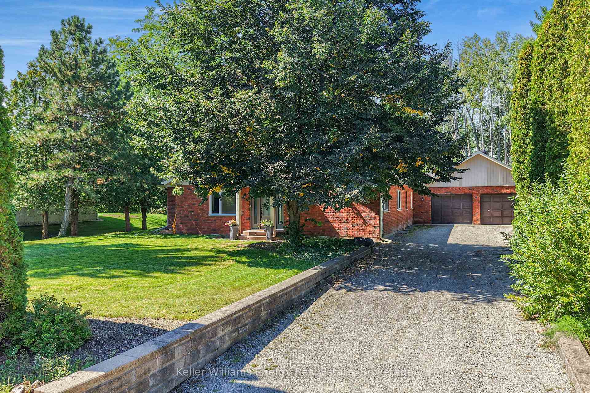 Photo 2 of 60 Bayside Avenue, Tay, Rural Tay — HOMEH